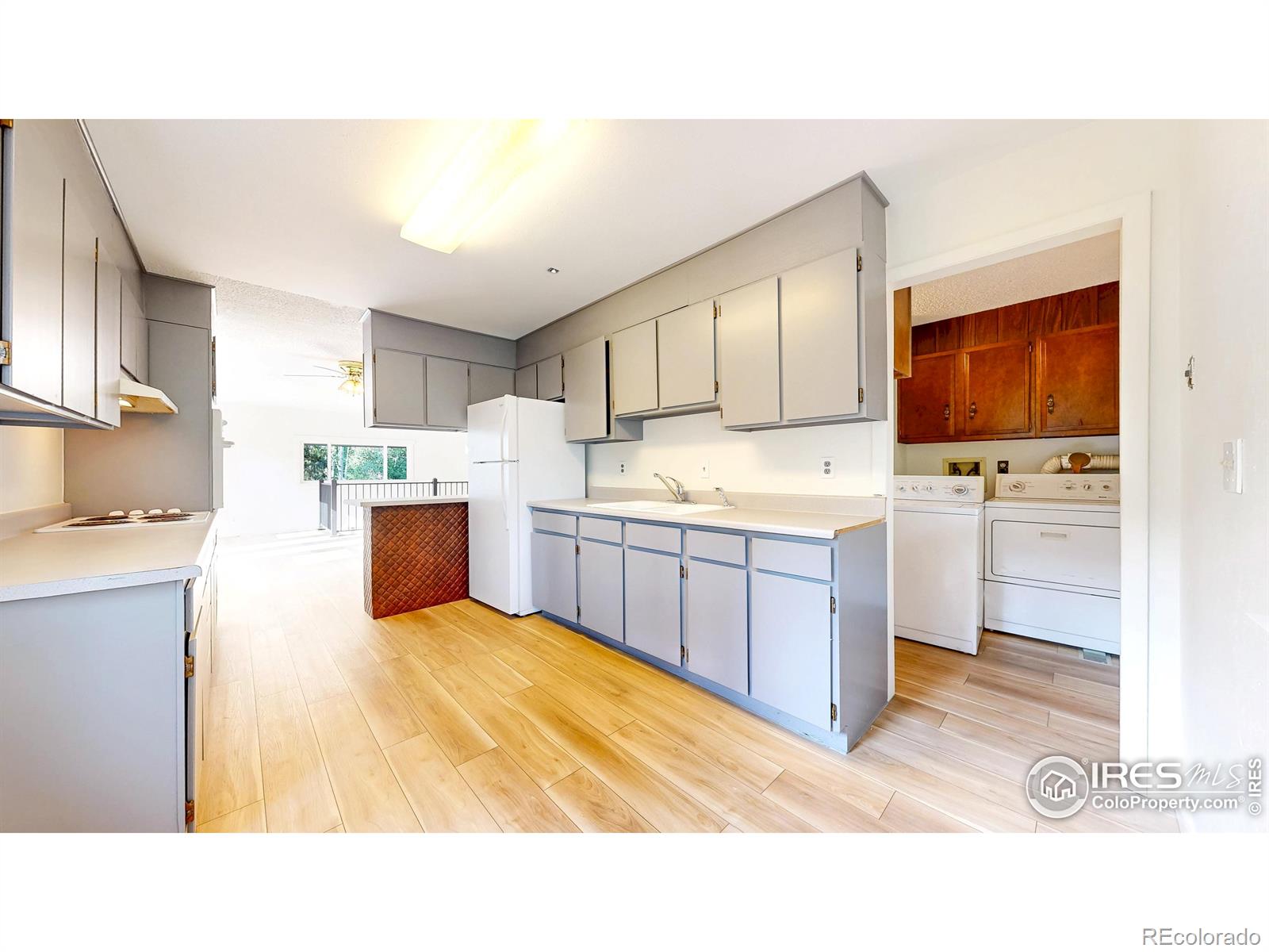 MLS Image #6 for 163  west creek road,glen haven, Colorado