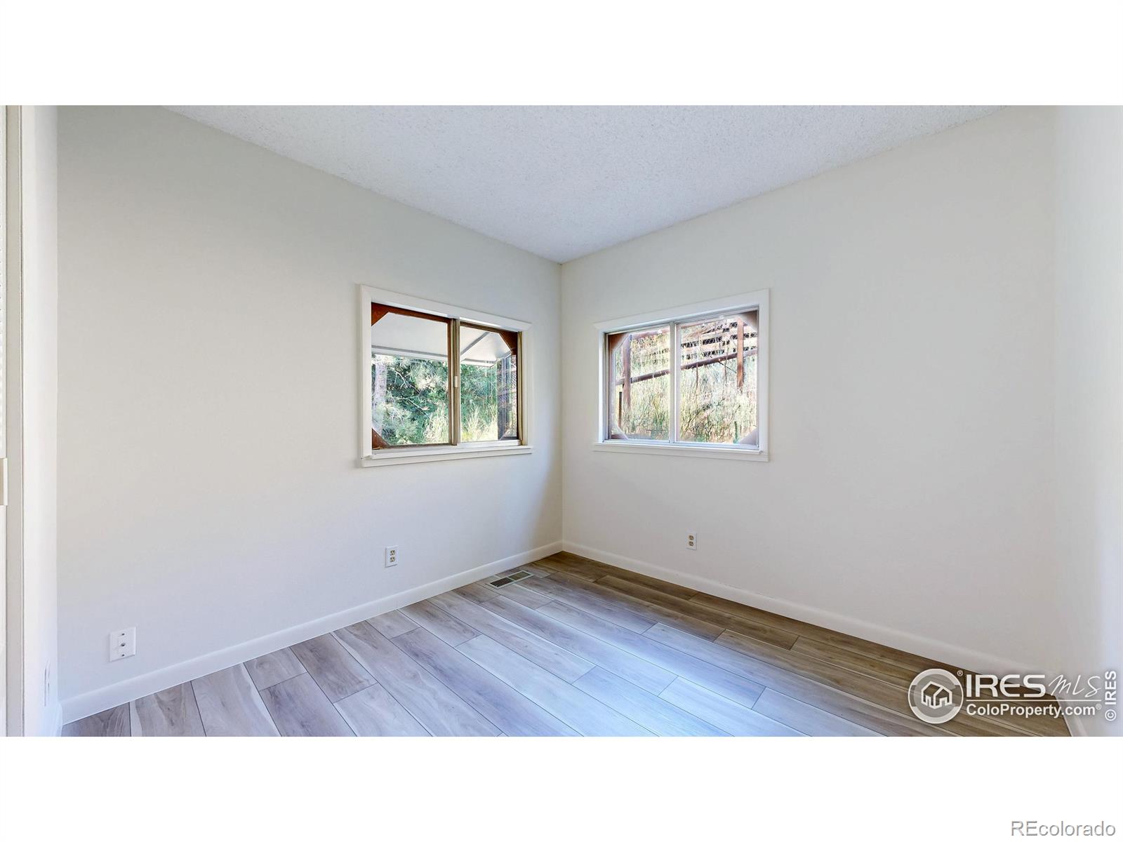 MLS Image #9 for 163  west creek road,glen haven, Colorado