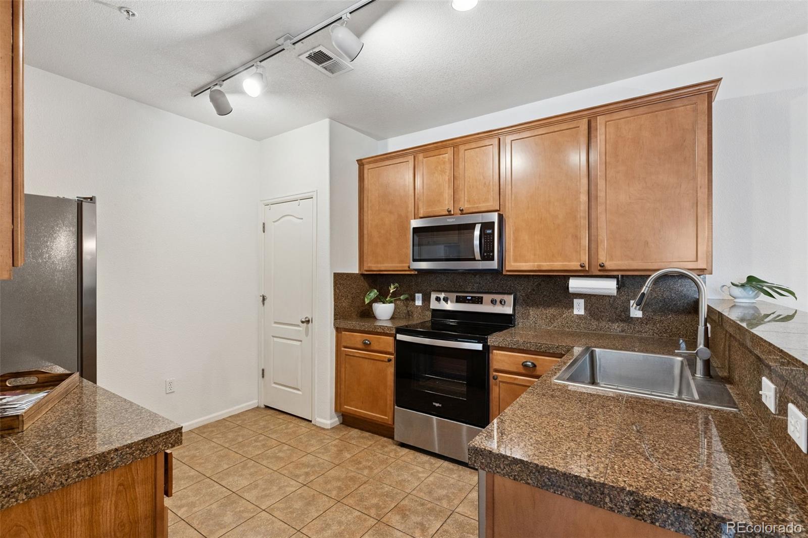 MLS Image #6 for 7140  simms street,arvada, Colorado