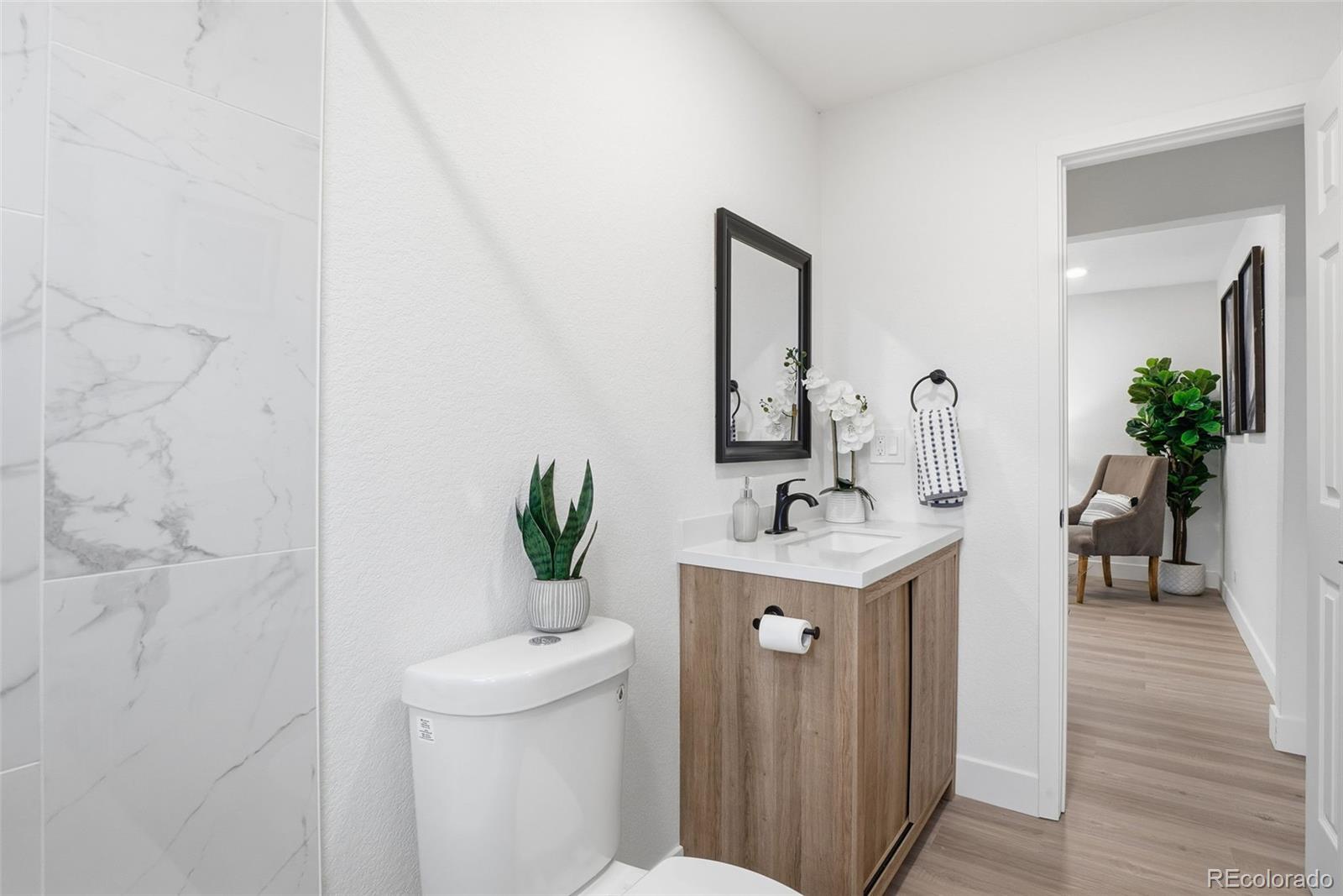 MLS Image #19 for 2280 s knox court,denver, Colorado