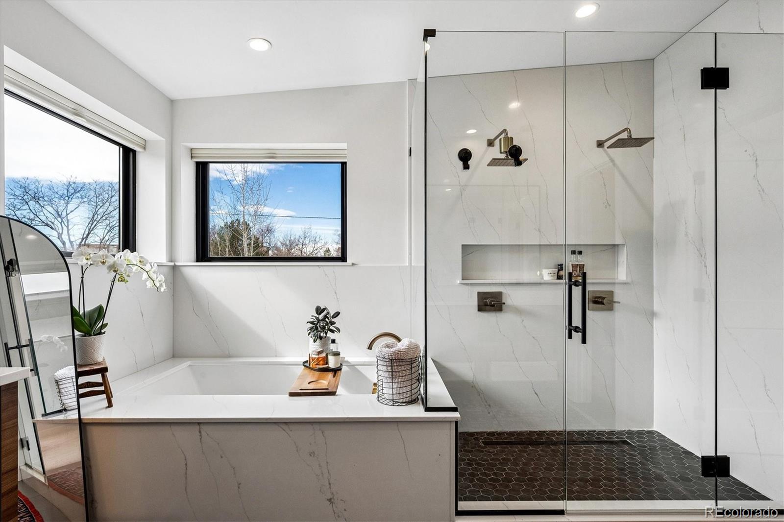 MLS Image #24 for 1603 s elm street,denver, Colorado