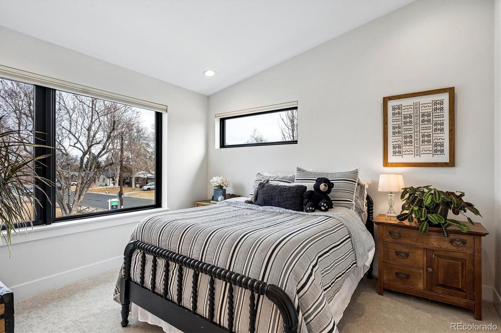 MLS Image #26 for 1603 s elm street,denver, Colorado