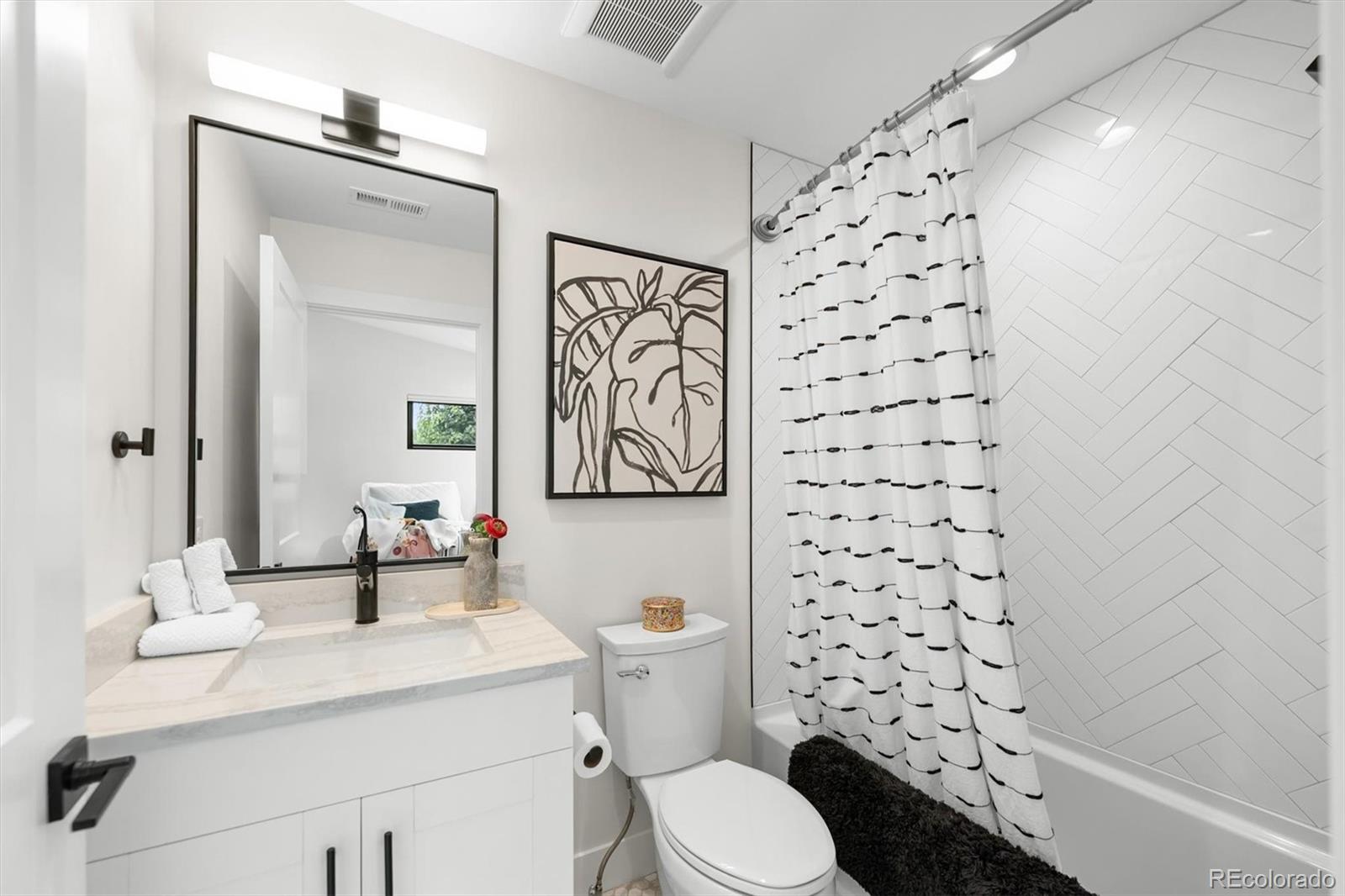 MLS Image #29 for 1603 s elm street,denver, Colorado