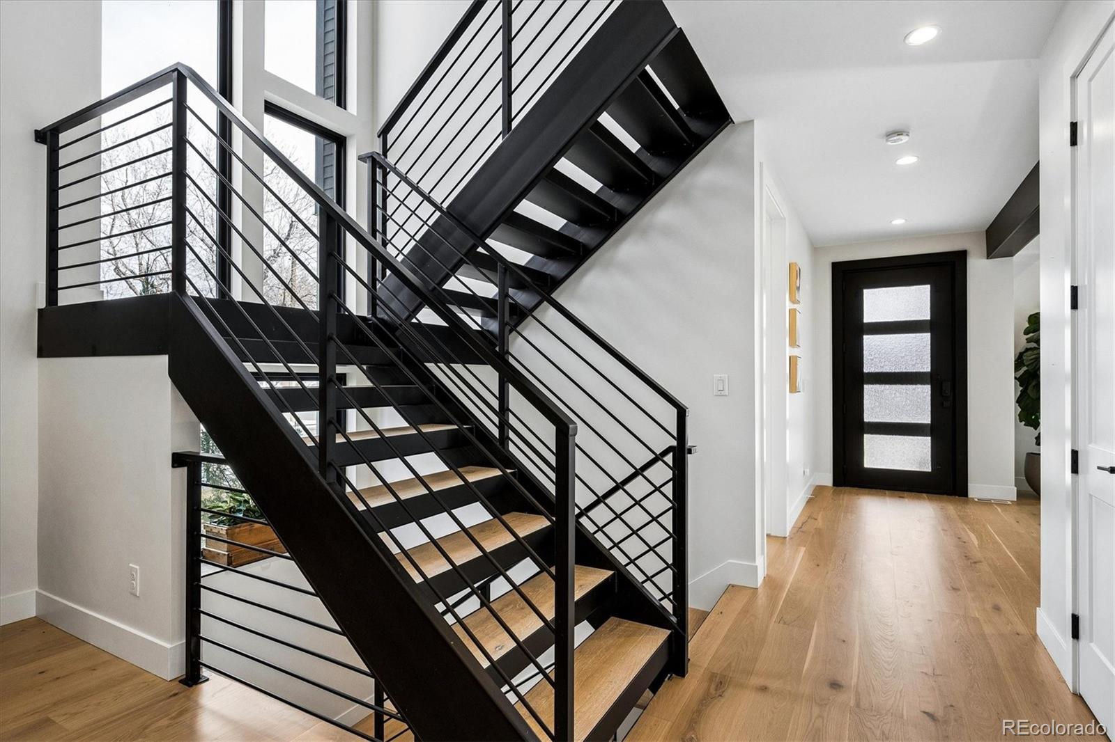 MLS Image #3 for 1603 s elm street,denver, Colorado