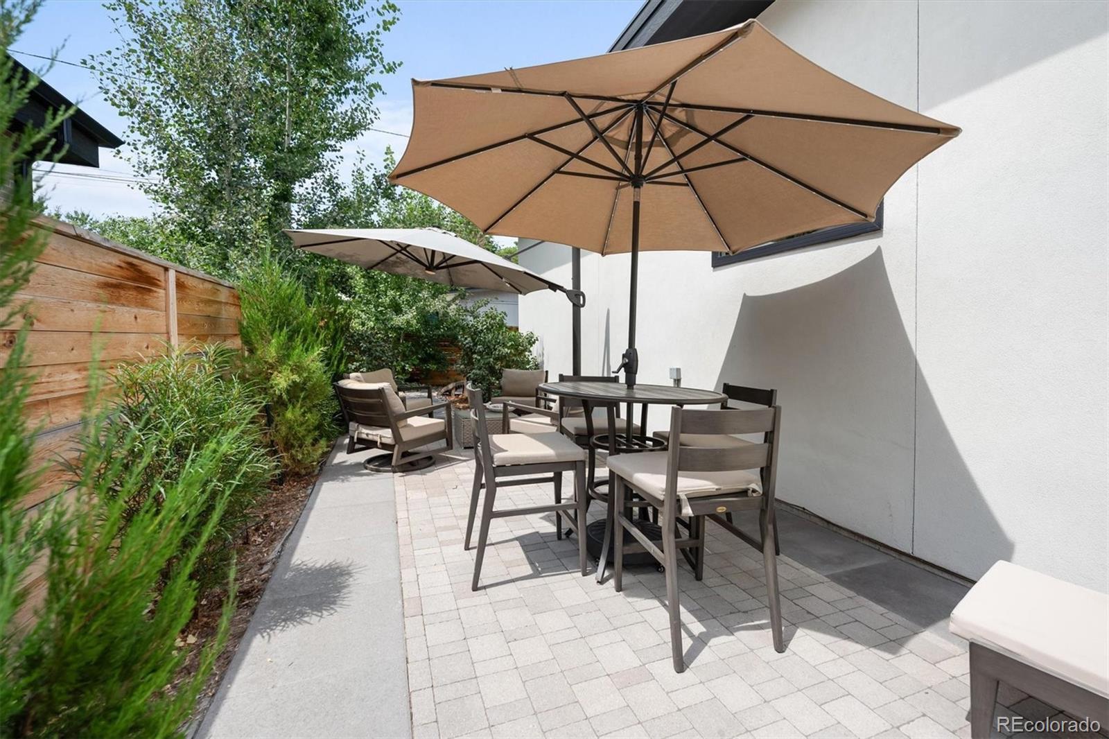 MLS Image #38 for 1603 s elm street,denver, Colorado