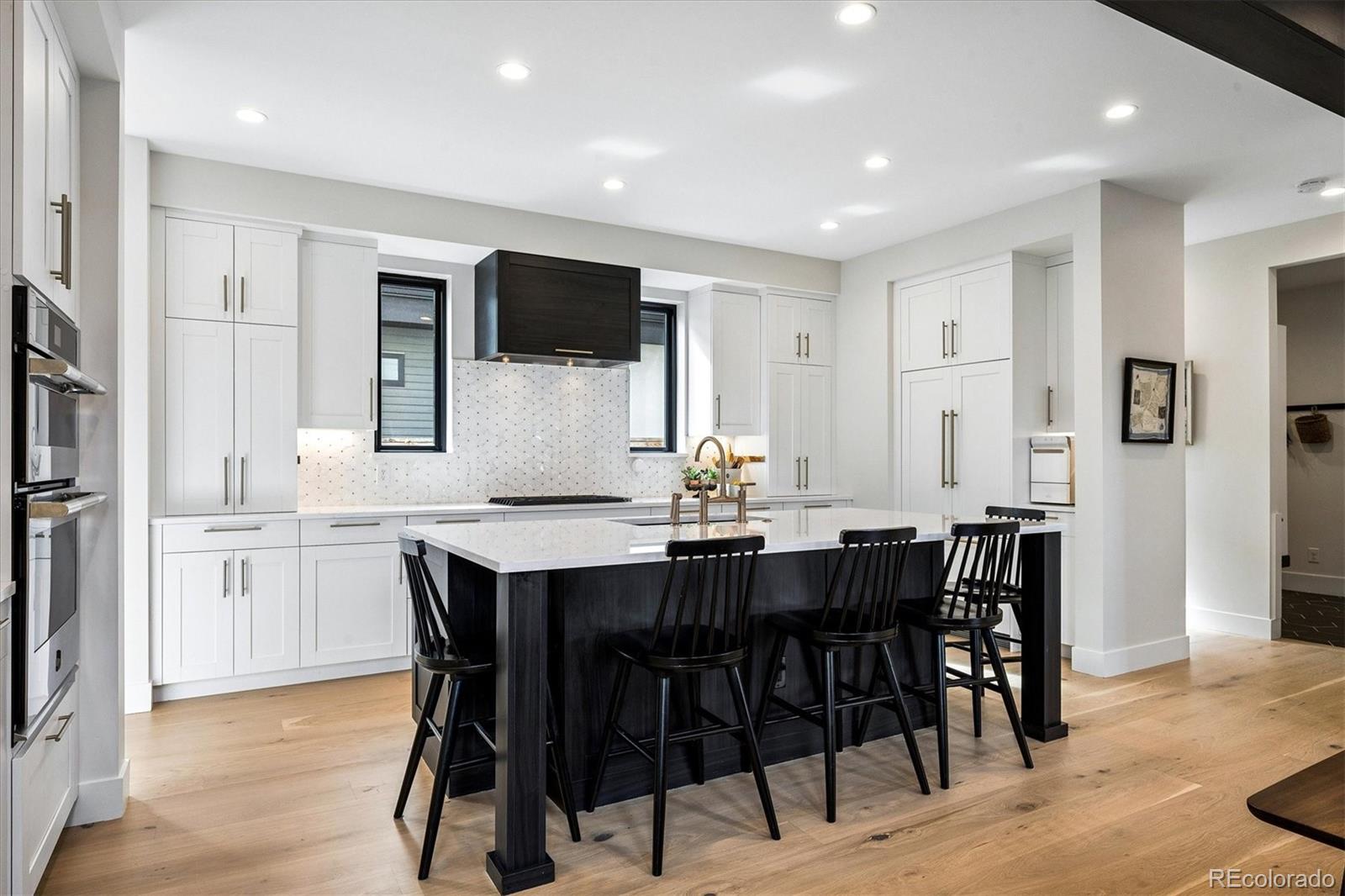 MLS Image #7 for 1603 s elm street,denver, Colorado