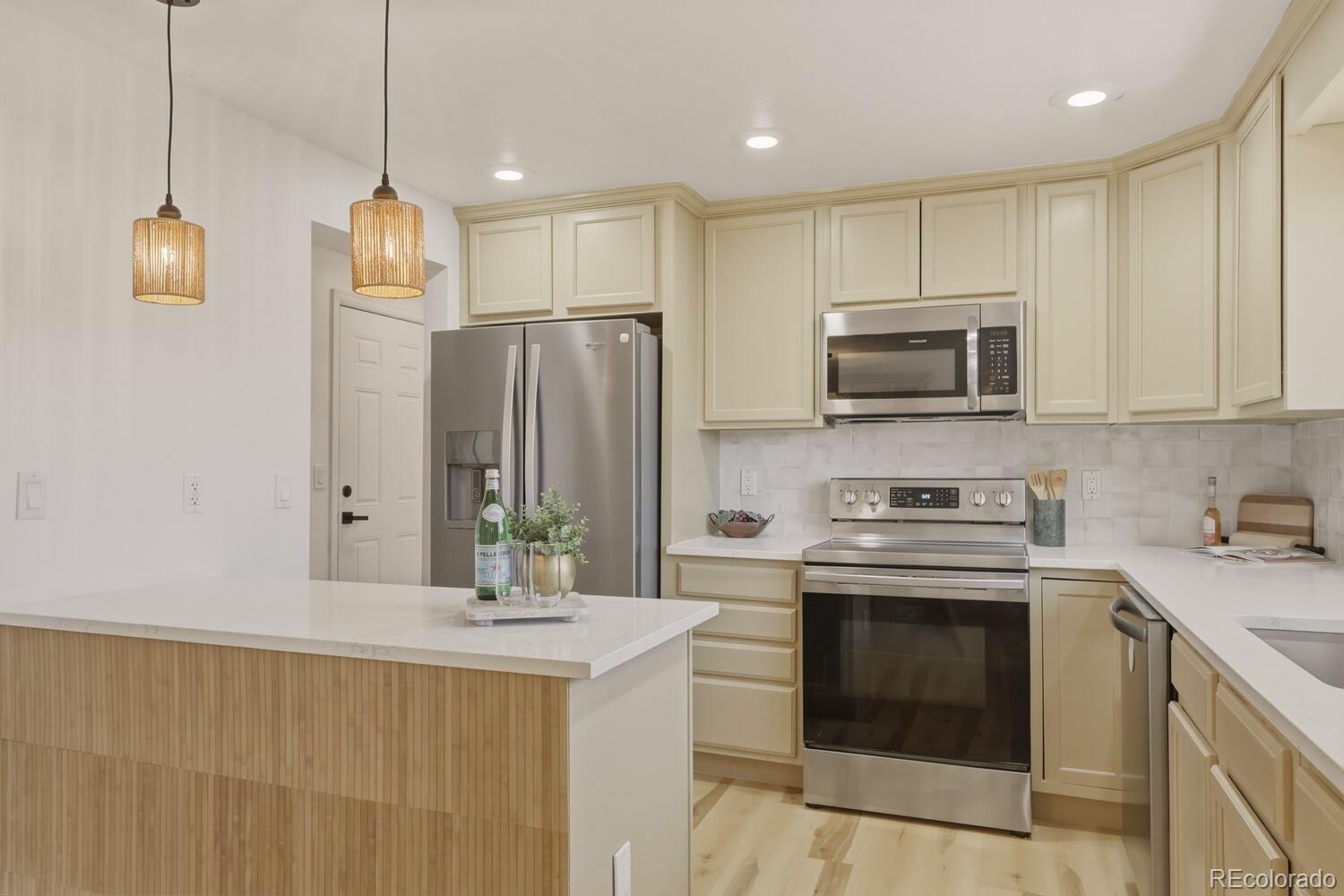 MLS Image #13 for 4348 s atchison circle,aurora, Colorado