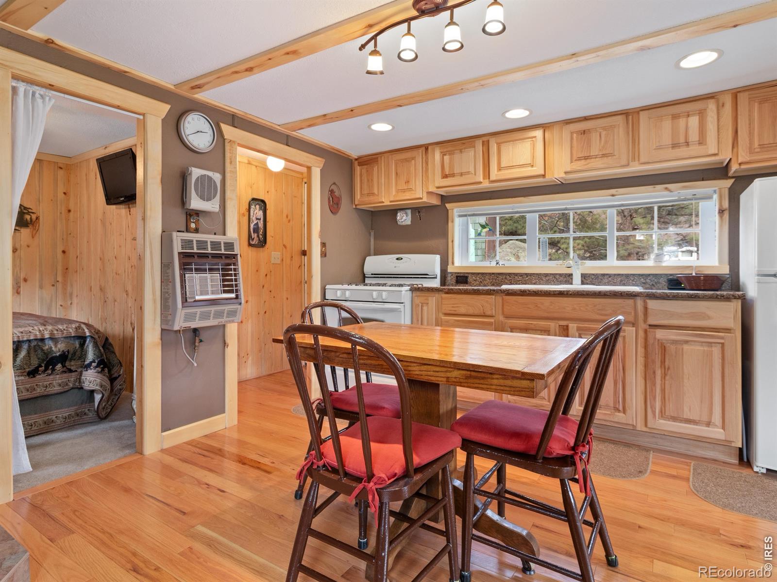 MLS Image #12 for 140  loveland heights lane,drake, Colorado