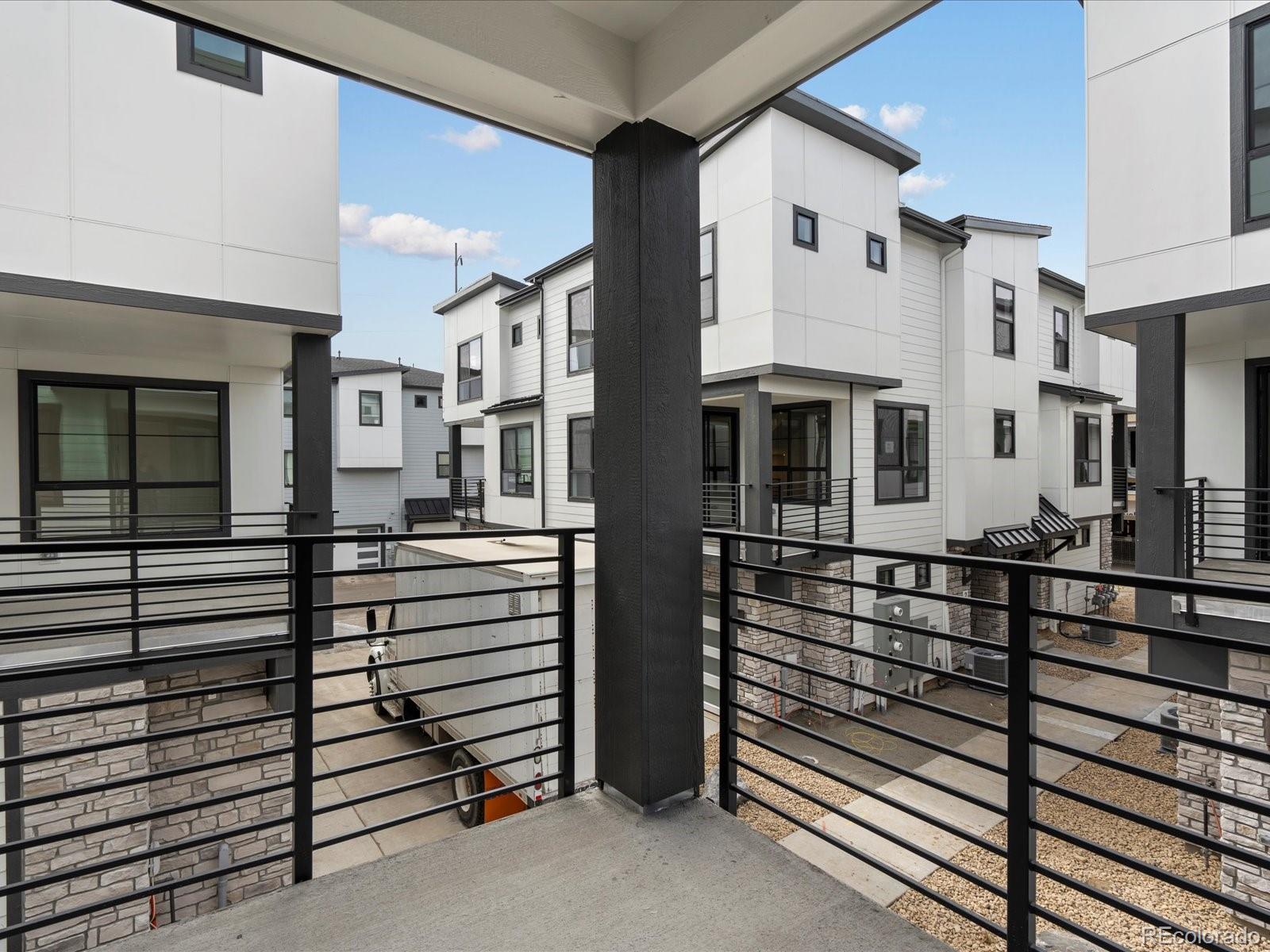 MLS Image #29 for 2060 s holly street 2,denver, Colorado