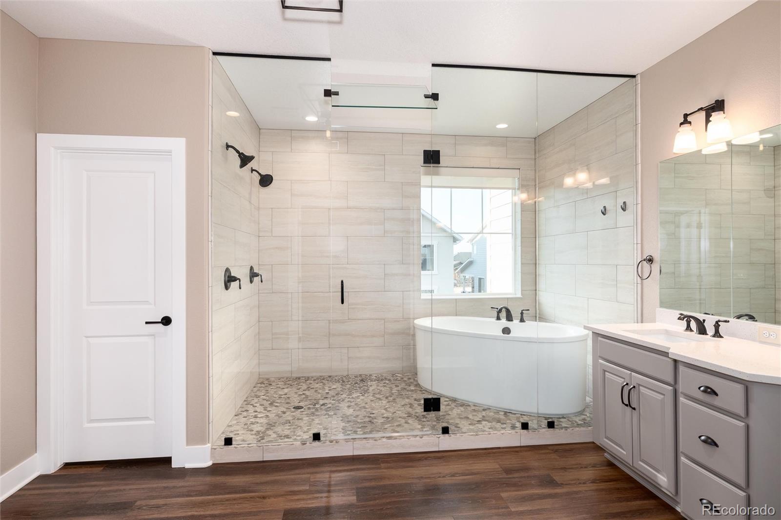 MLS Image #27 for 27643 e euclid drive,aurora, Colorado