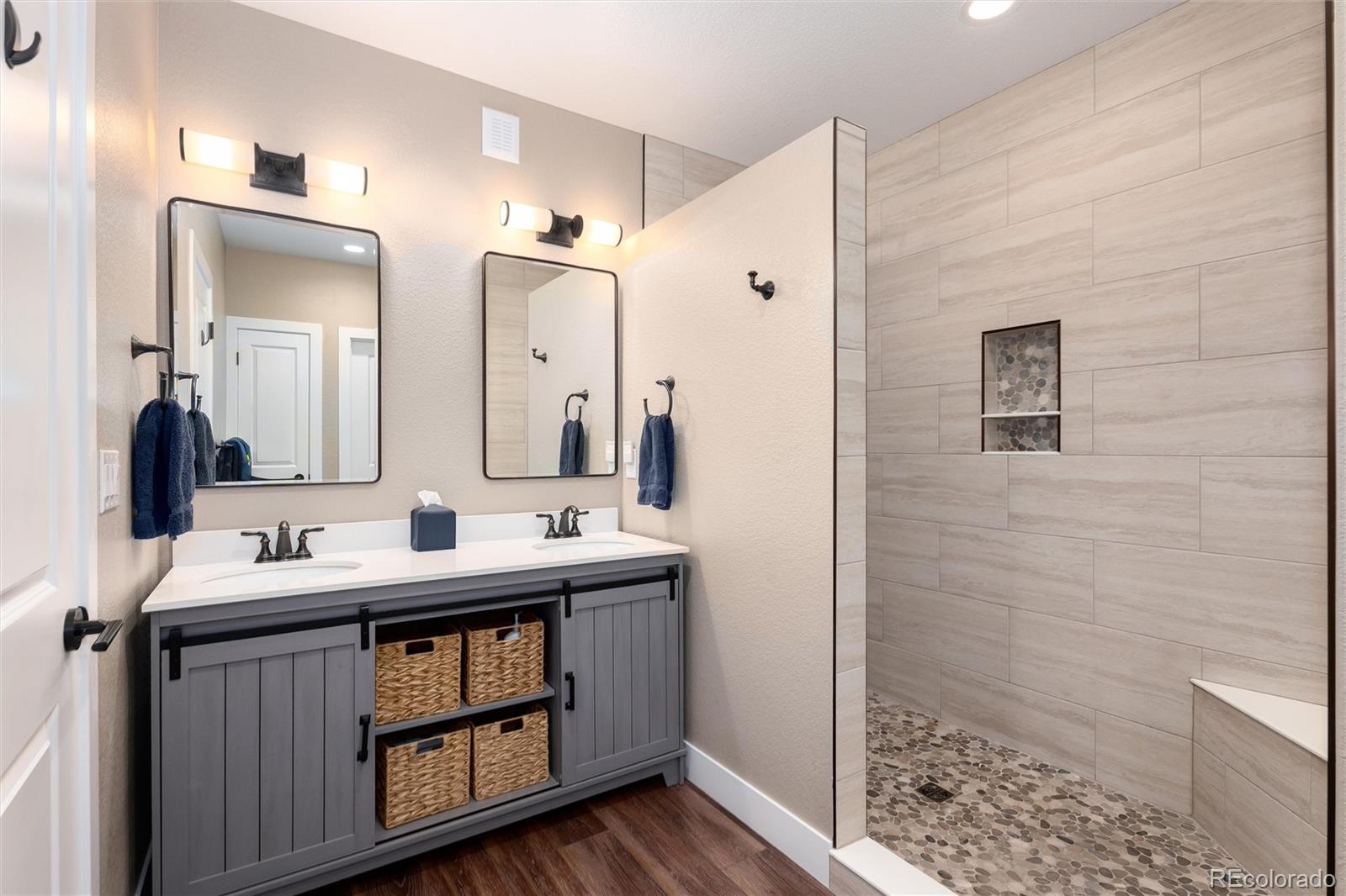 MLS Image #38 for 27643 e euclid drive,aurora, Colorado