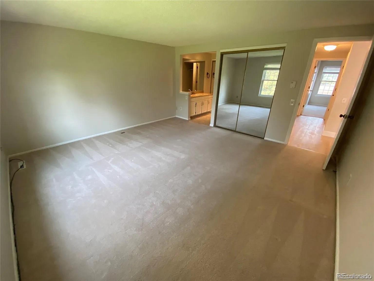 MLS Image #10 for 8328 e phillips place,centennial, Colorado