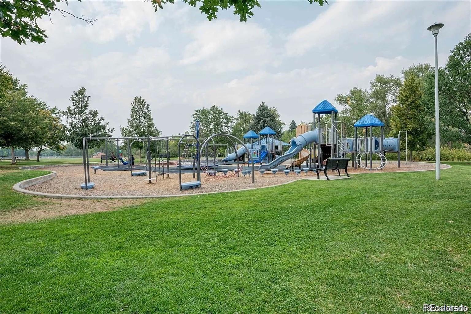 MLS Image #21 for 8328 e phillips place,centennial, Colorado