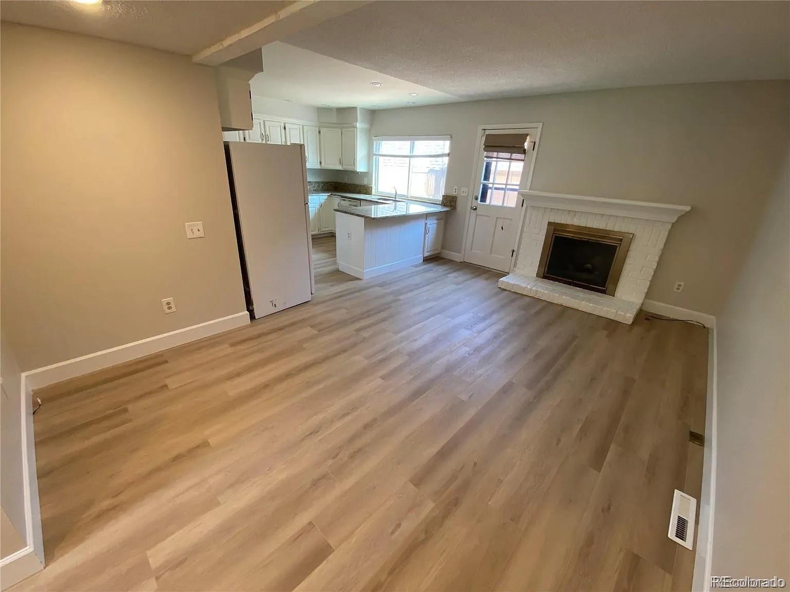 MLS Image #7 for 8328 e phillips place,centennial, Colorado