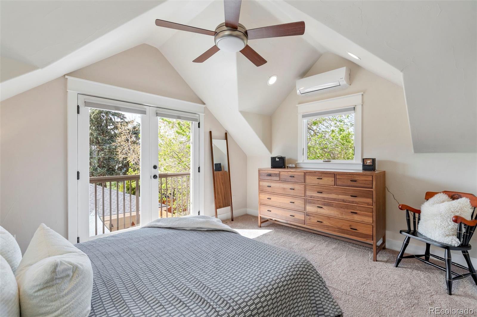 MLS Image #18 for 451 n pearl street,denver, Colorado