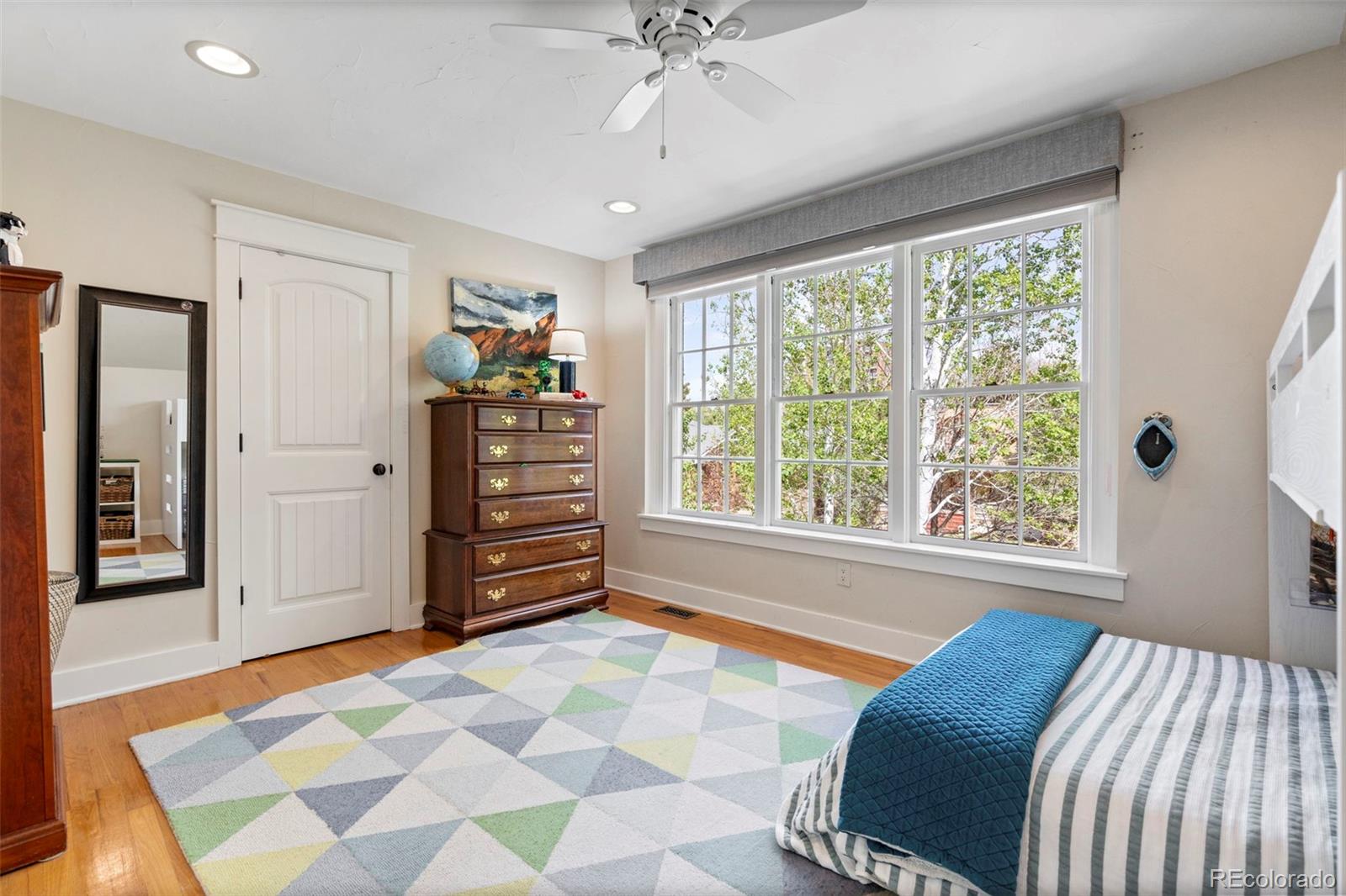 MLS Image #21 for 451 n pearl street,denver, Colorado