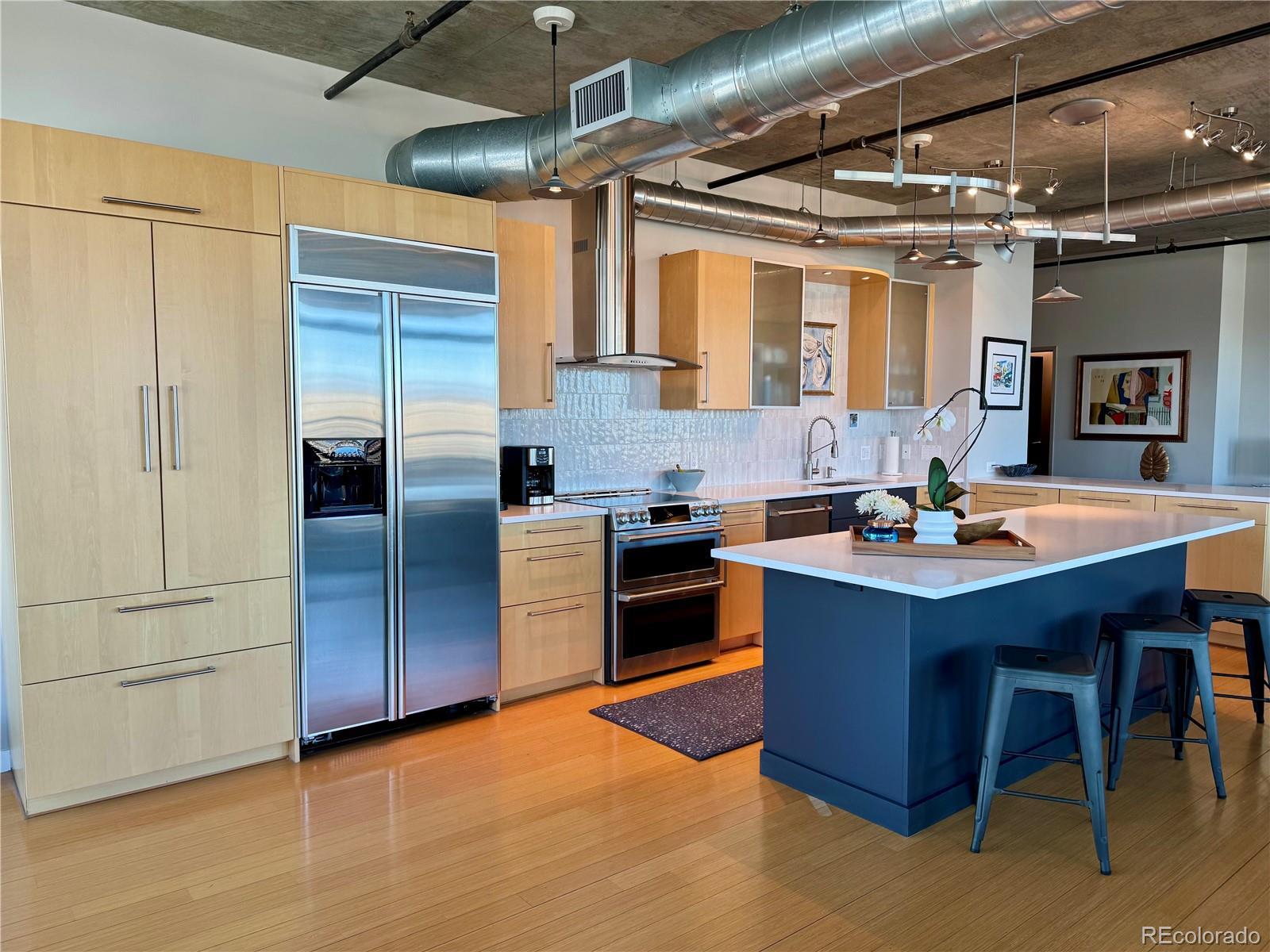 MLS Image #5 for 1401  wewatta street,denver, Colorado