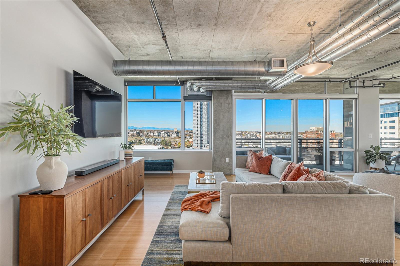 MLS Image #8 for 1401  wewatta street,denver, Colorado