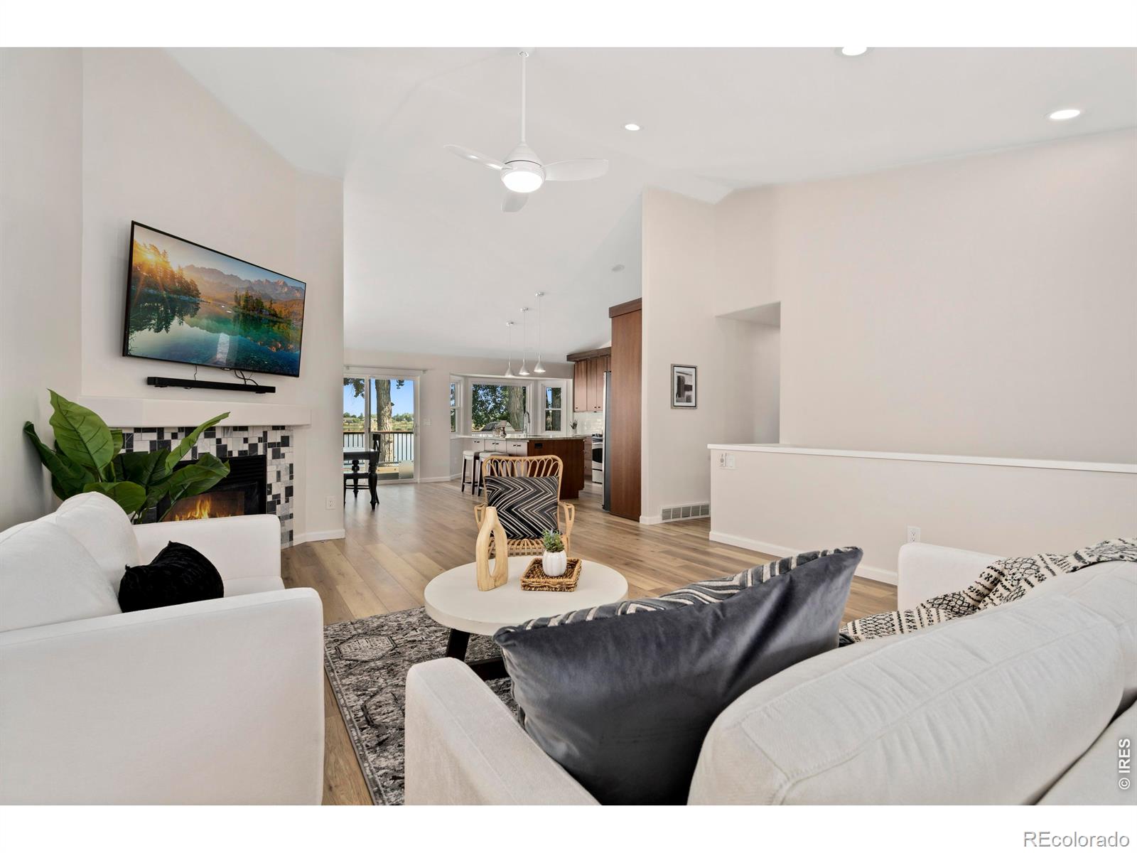 MLS Image #6 for 1493  park drive,loveland, Colorado