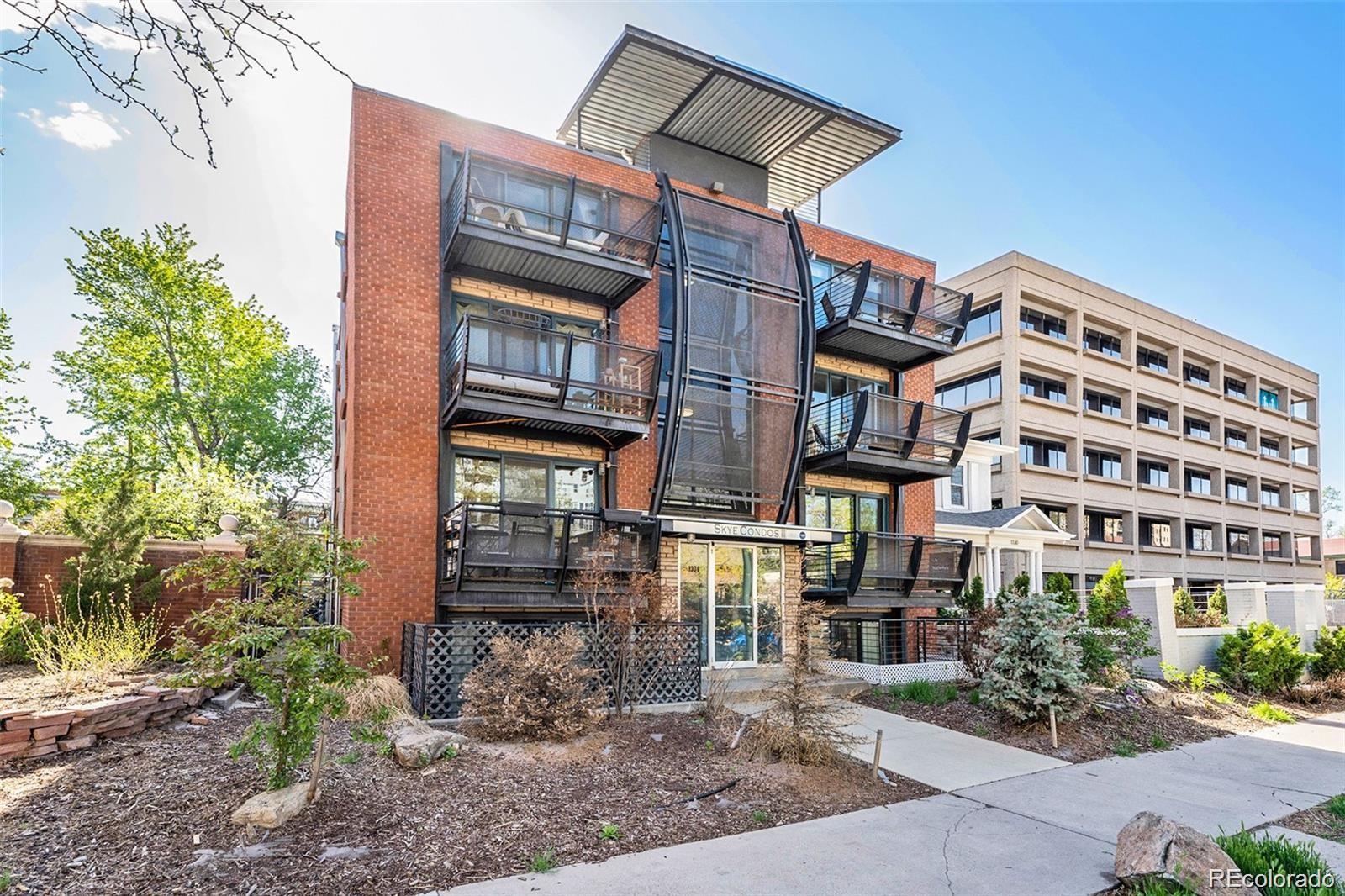 MLS Image #2 for 1336 n logan street 401,denver, Colorado