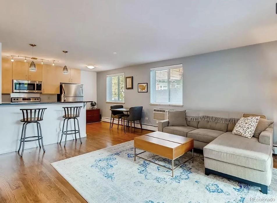 MLS Image #3 for 1336 n logan street 401,denver, Colorado