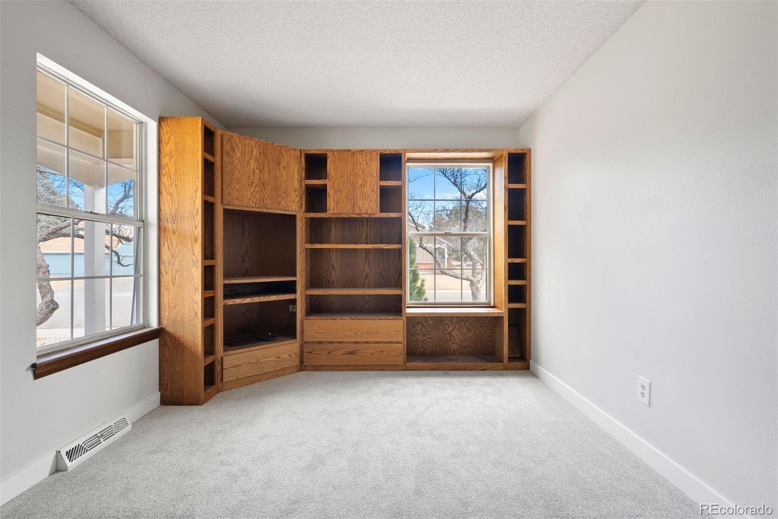 MLS Image #13 for 8742 e amherst drive a,denver, Colorado