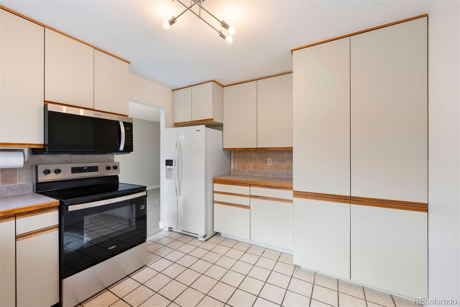 MLS Image #5 for 8742 e amherst drive a,denver, Colorado