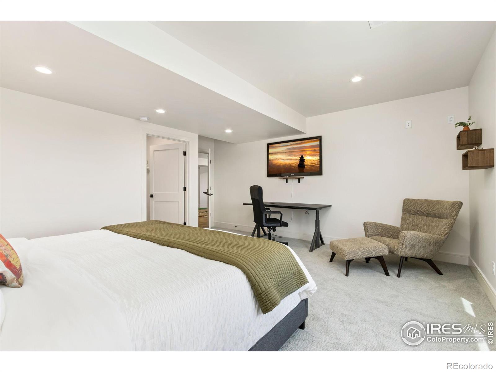 MLS Image #35 for 3802  bridle ridge circle,severance, Colorado