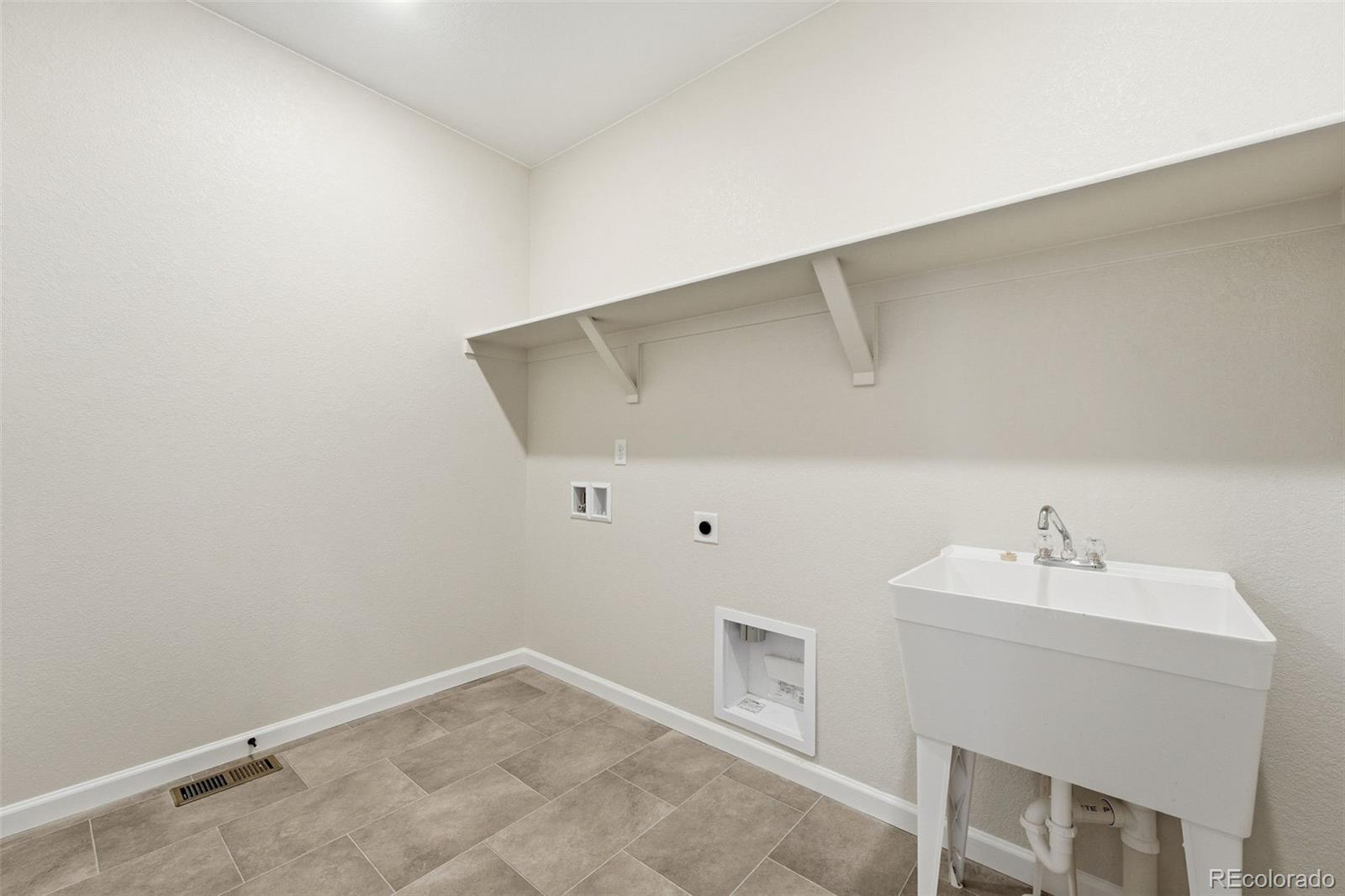 MLS Image #24 for 3378 n duquesne way,aurora, Colorado