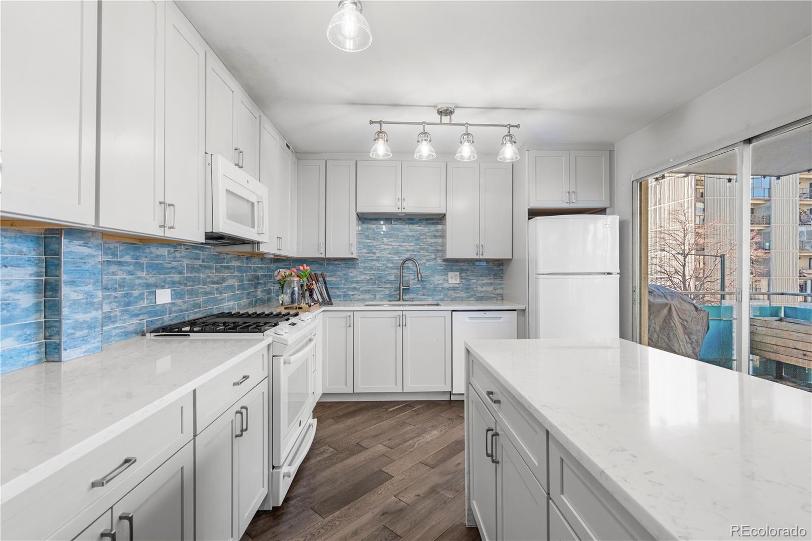 MLS Image #2 for 800 n washington street 401,denver, Colorado