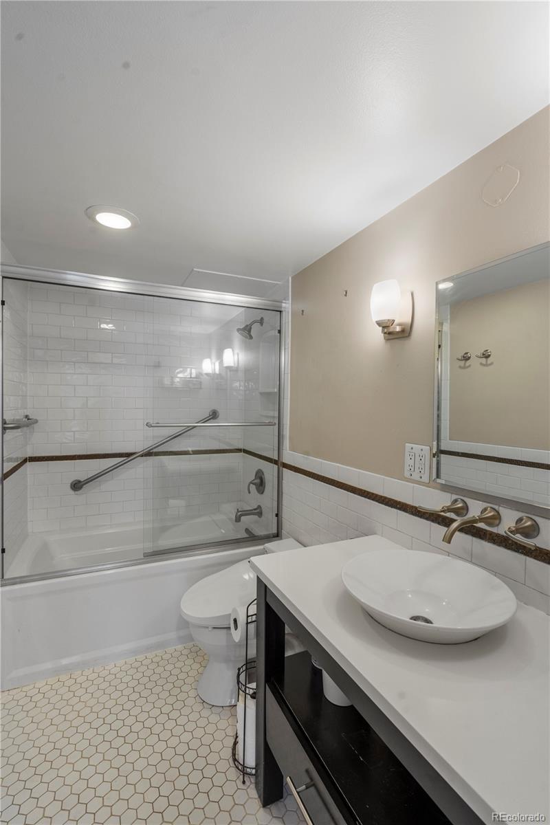 MLS Image #21 for 800 n washington street 401,denver, Colorado