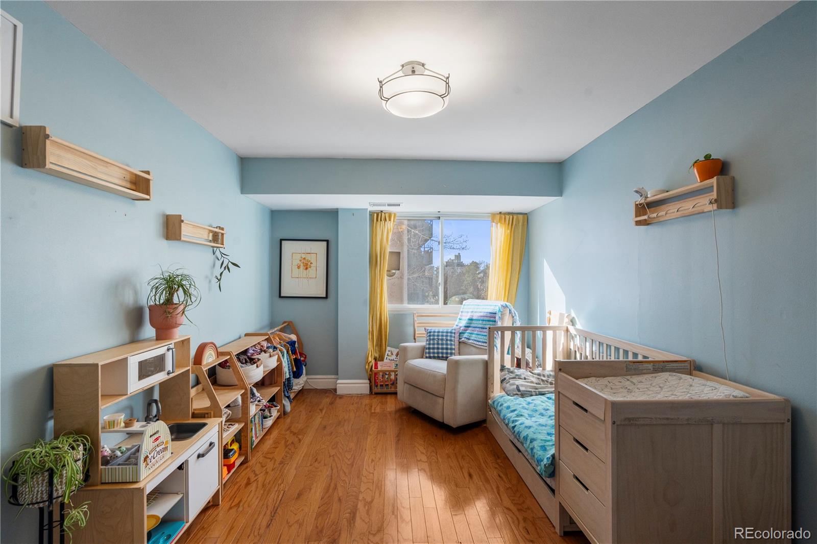 MLS Image #25 for 800 n washington street 401,denver, Colorado