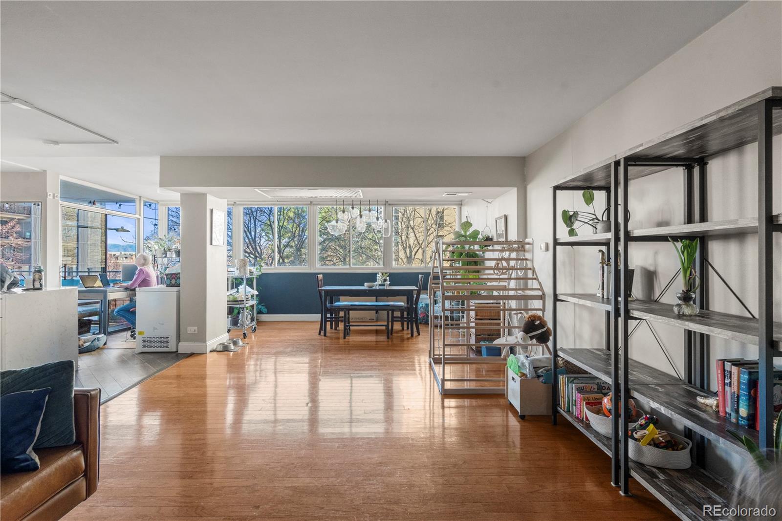 MLS Image #9 for 800 n washington street 401,denver, Colorado