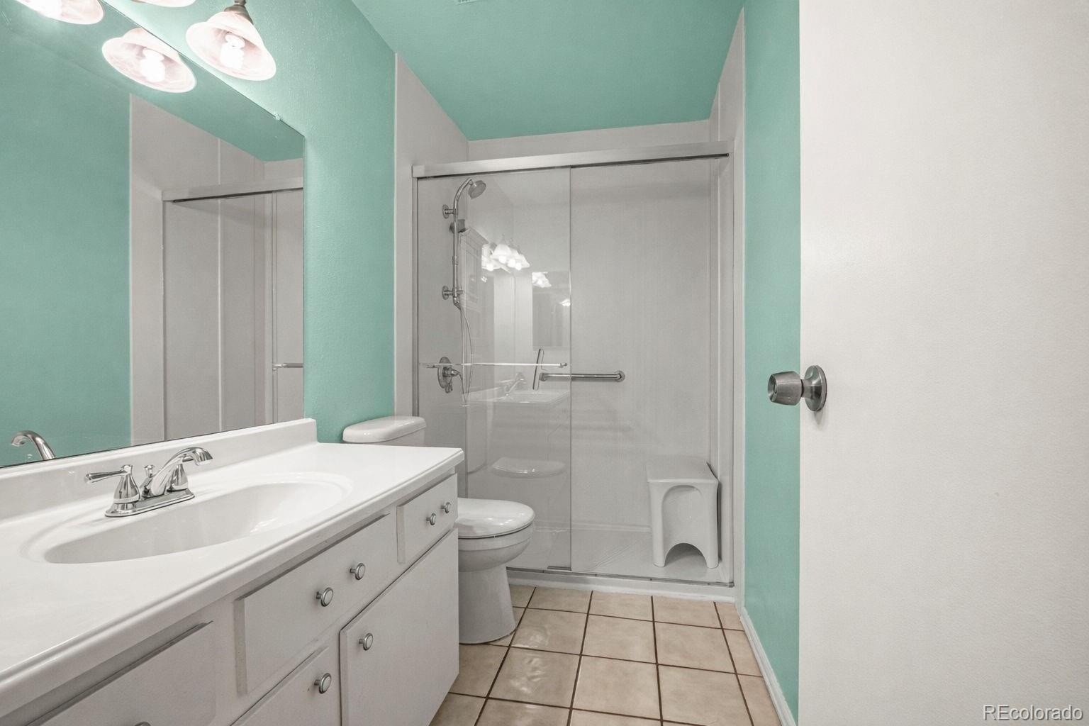 MLS Image #21 for 3550 s harlan street,denver, Colorado