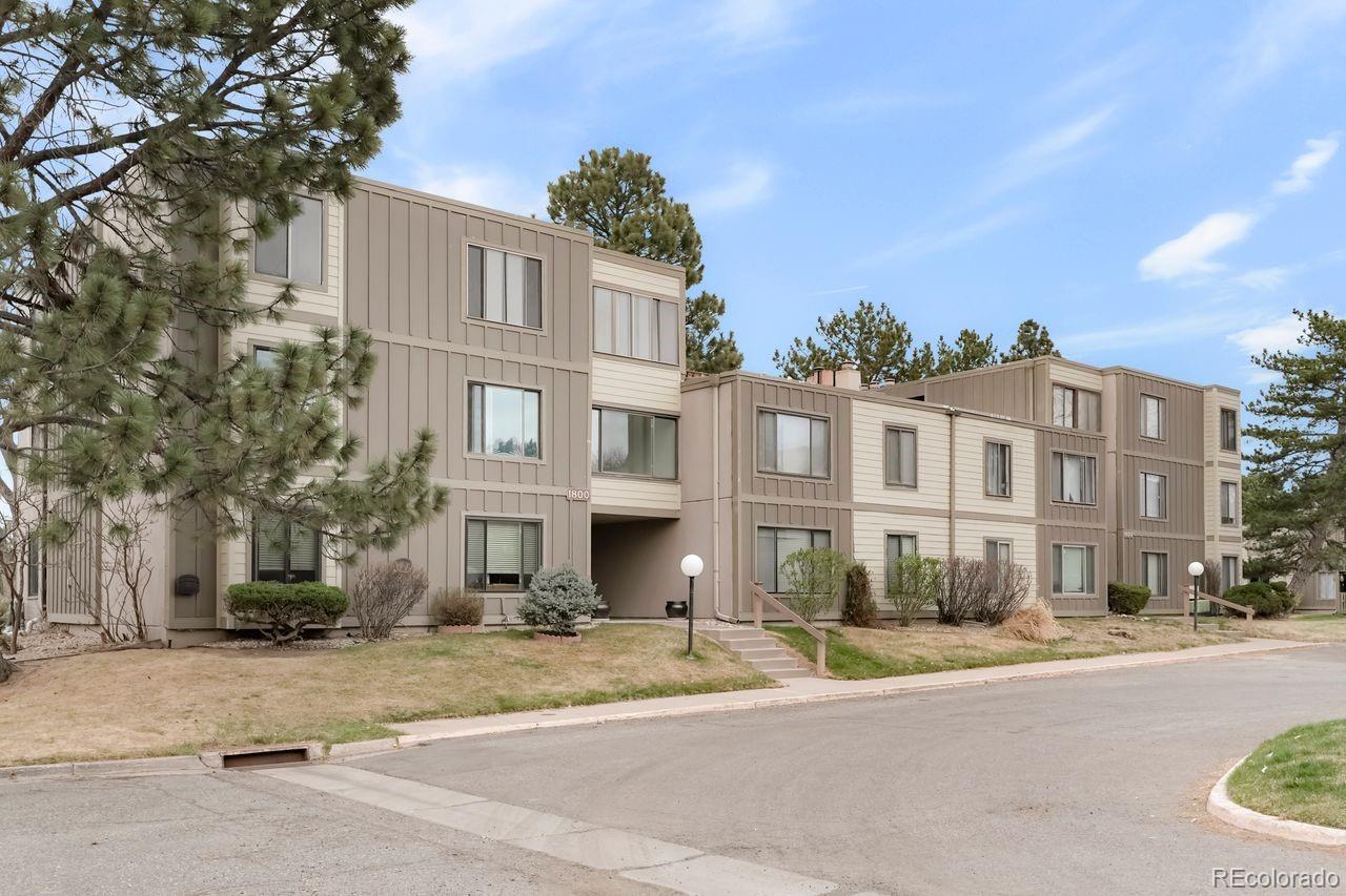 MLS Image #24 for 2525 s dayton way,denver, Colorado