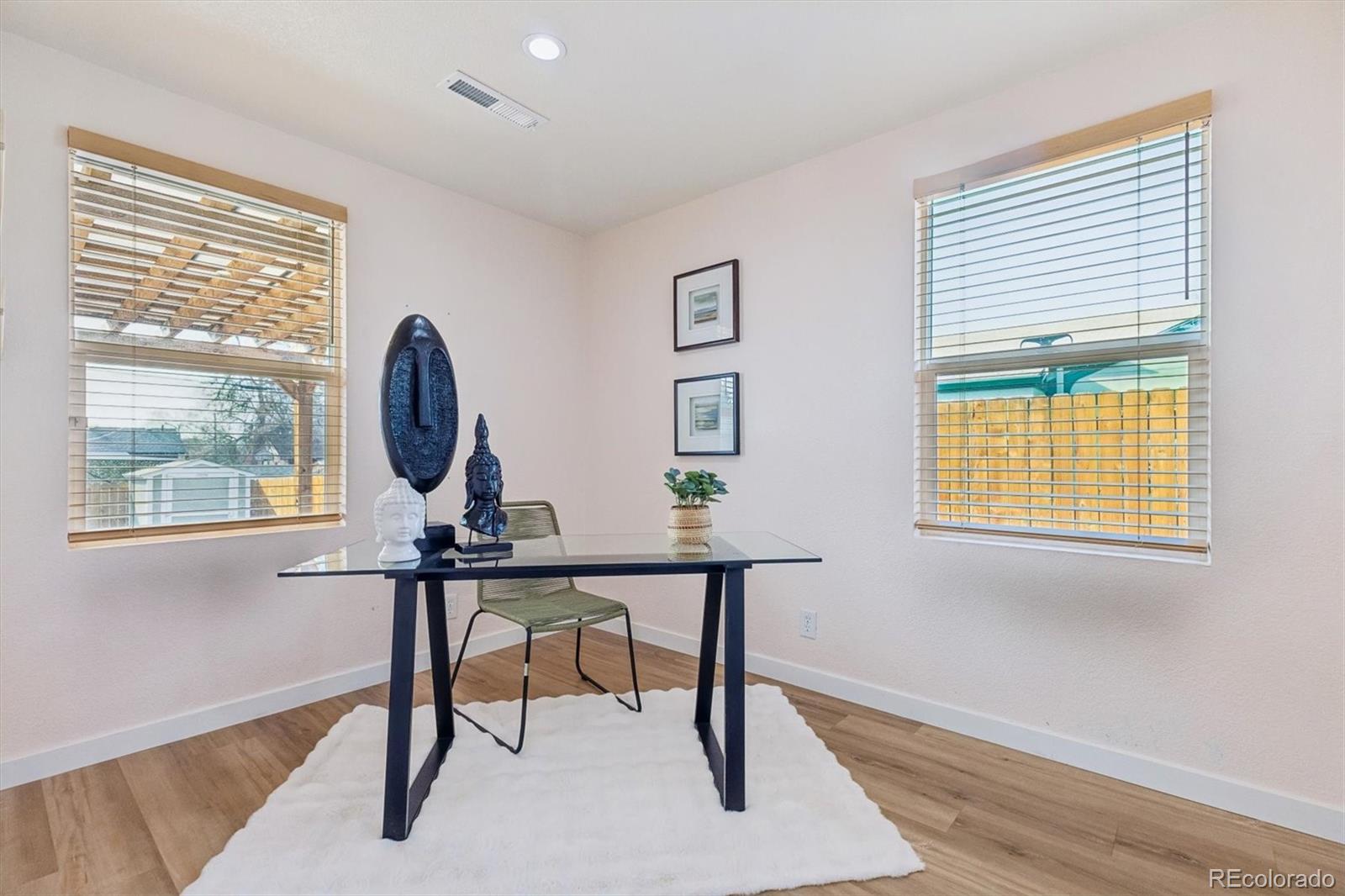 MLS Image #15 for 3615 n saint paul street,denver, Colorado