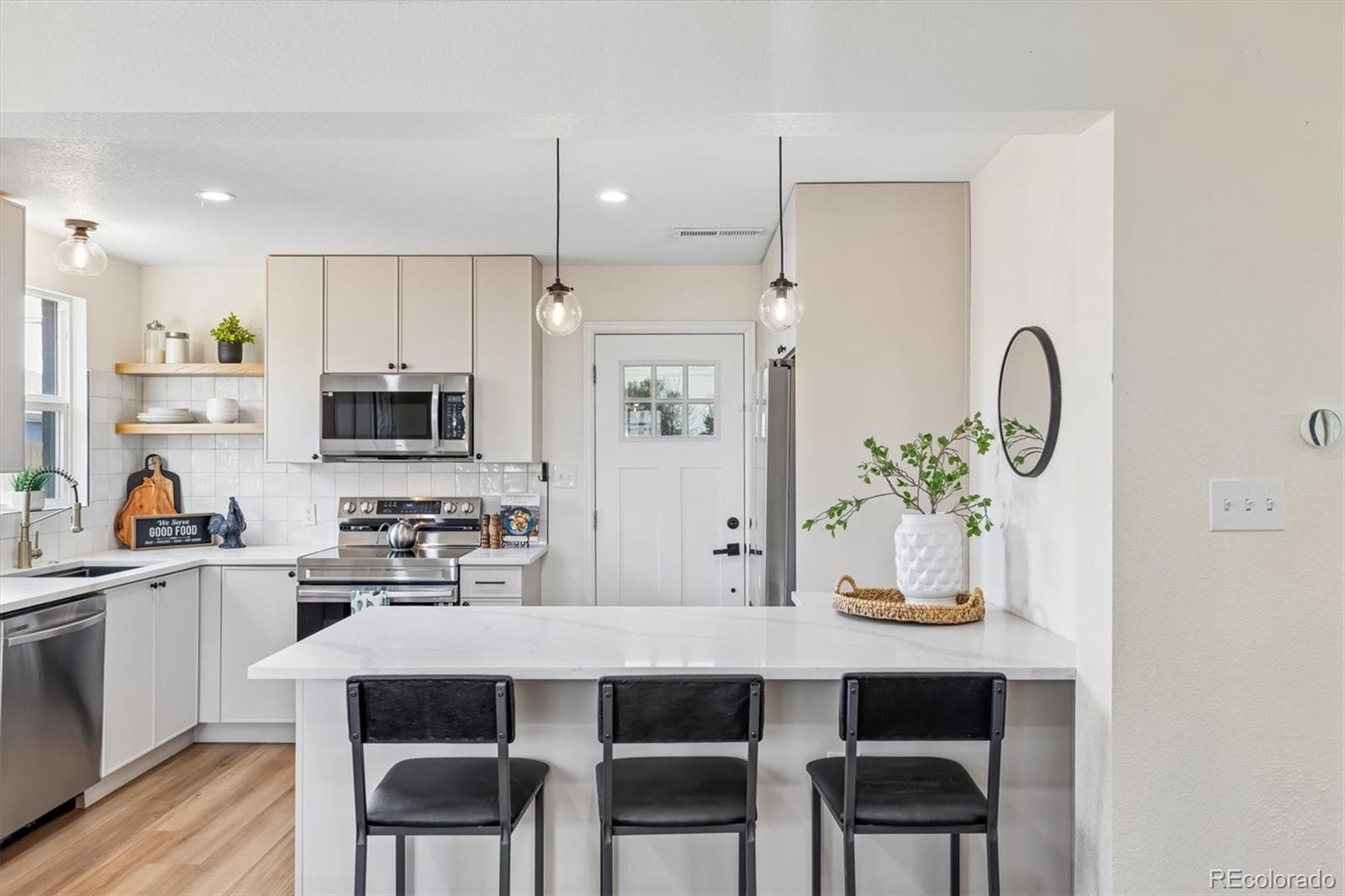 MLS Image #4 for 3615 n saint paul street,denver, Colorado