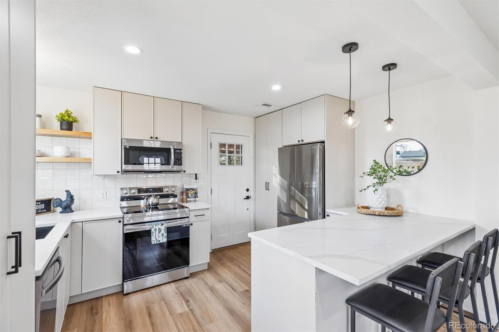 MLS Image #9 for 3615 n saint paul street,denver, Colorado