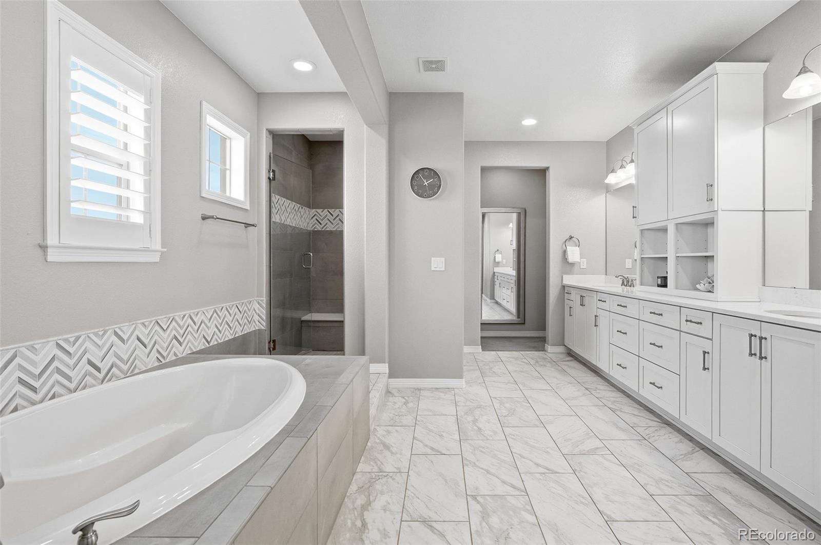MLS Image #29 for 769  winding pine lane,highlands ranch, Colorado