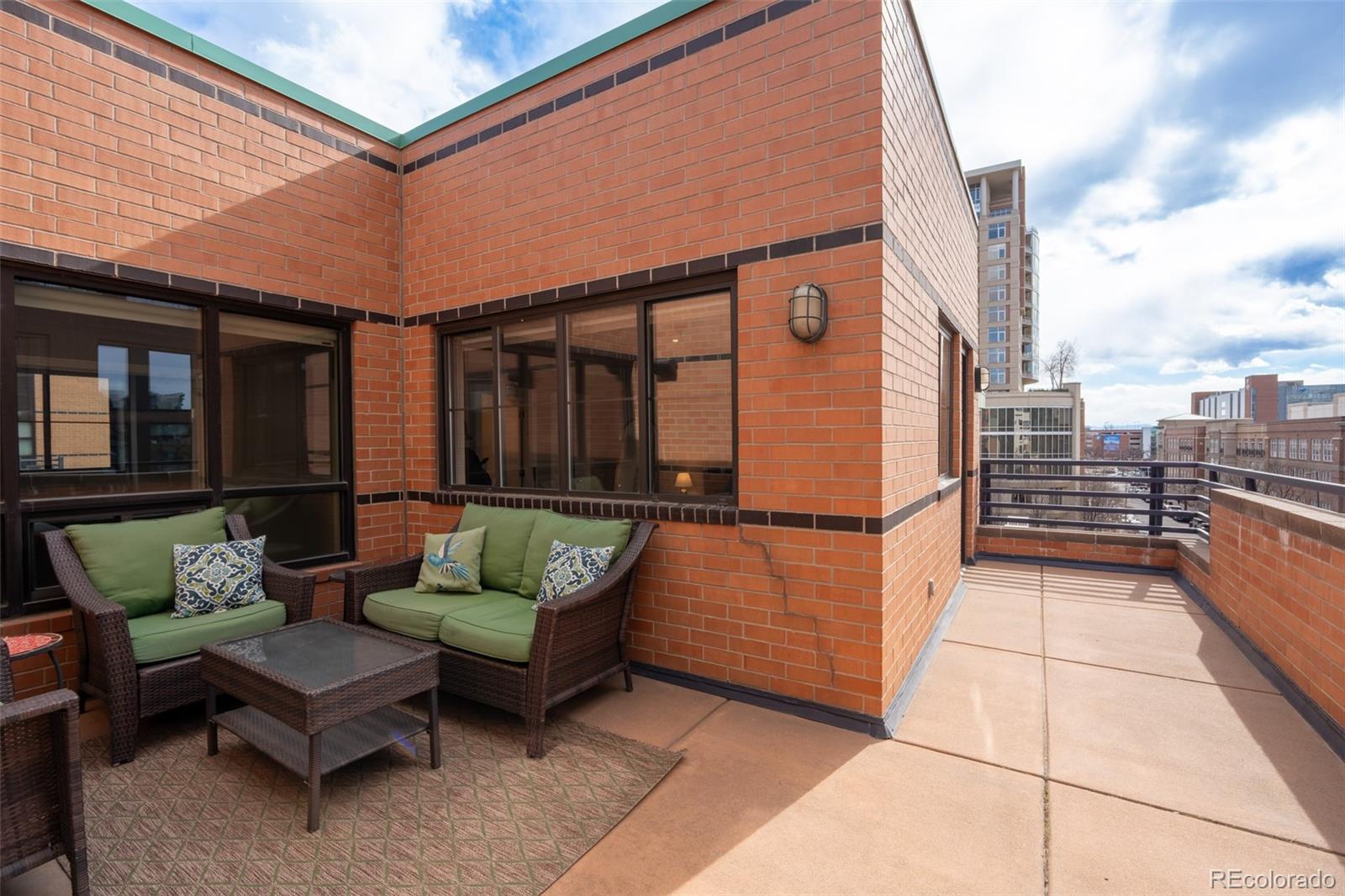 MLS Image #21 for 930  acoma street,denver, Colorado