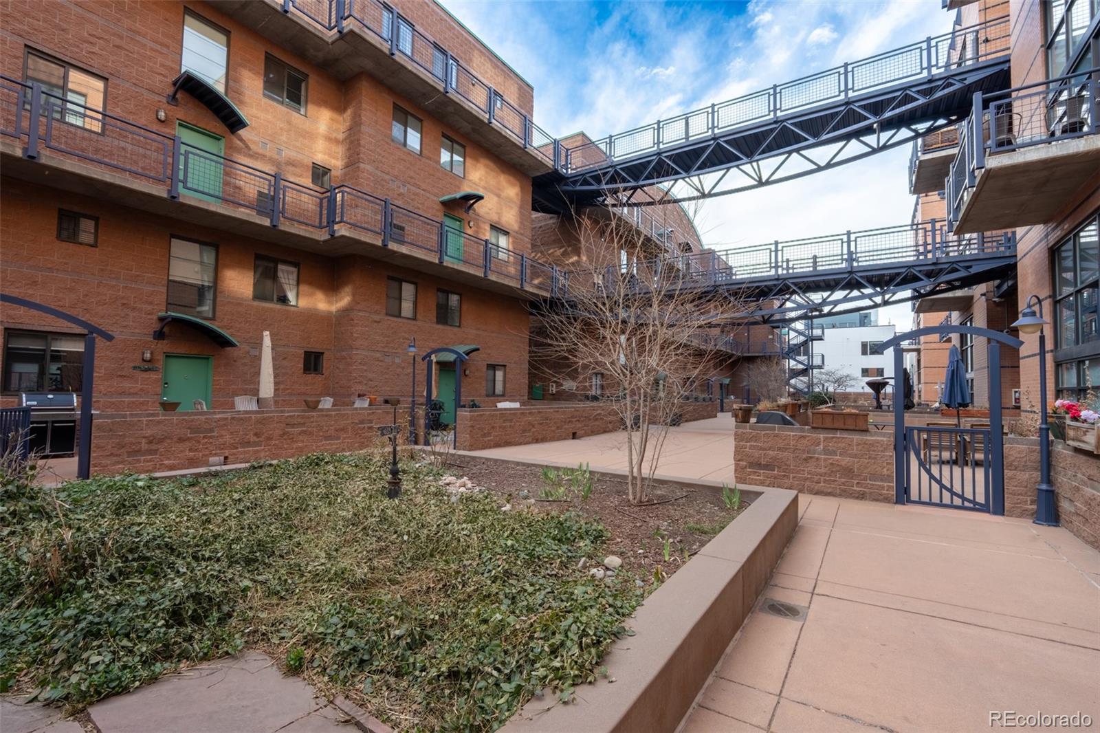 MLS Image #26 for 930  acoma street,denver, Colorado