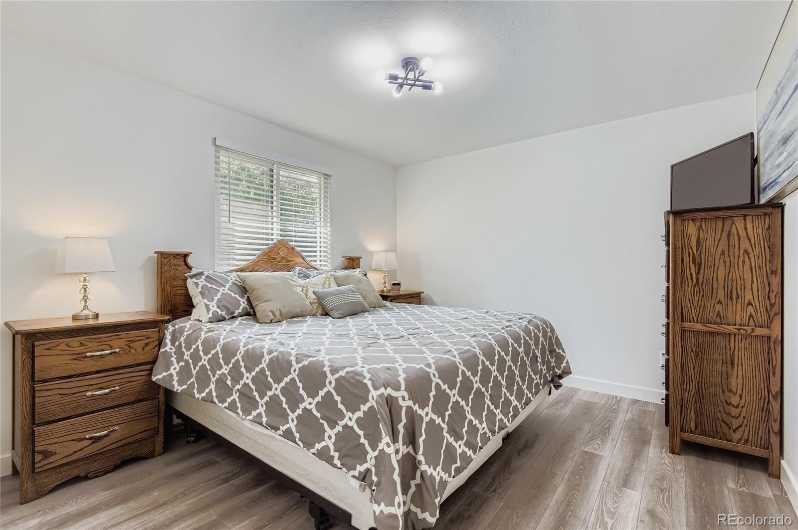 MLS Image #11 for 19554 e princeton place,aurora, Colorado