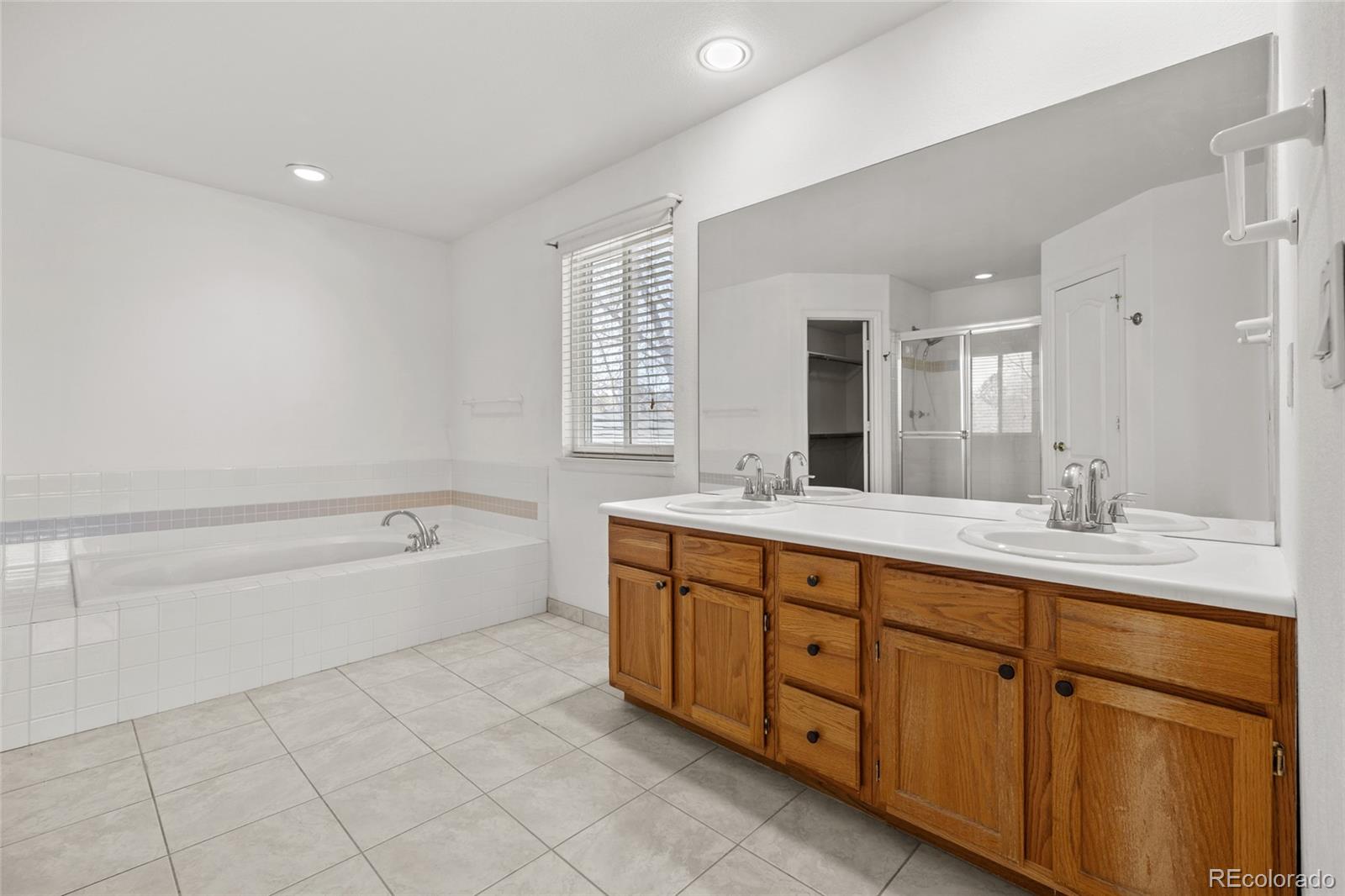 MLS Image #25 for 19418 e crestridge circle,centennial, Colorado