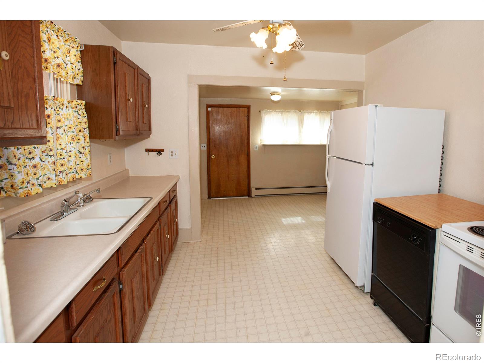 MLS Image #9 for 323  cleveland street,sterling, Colorado
