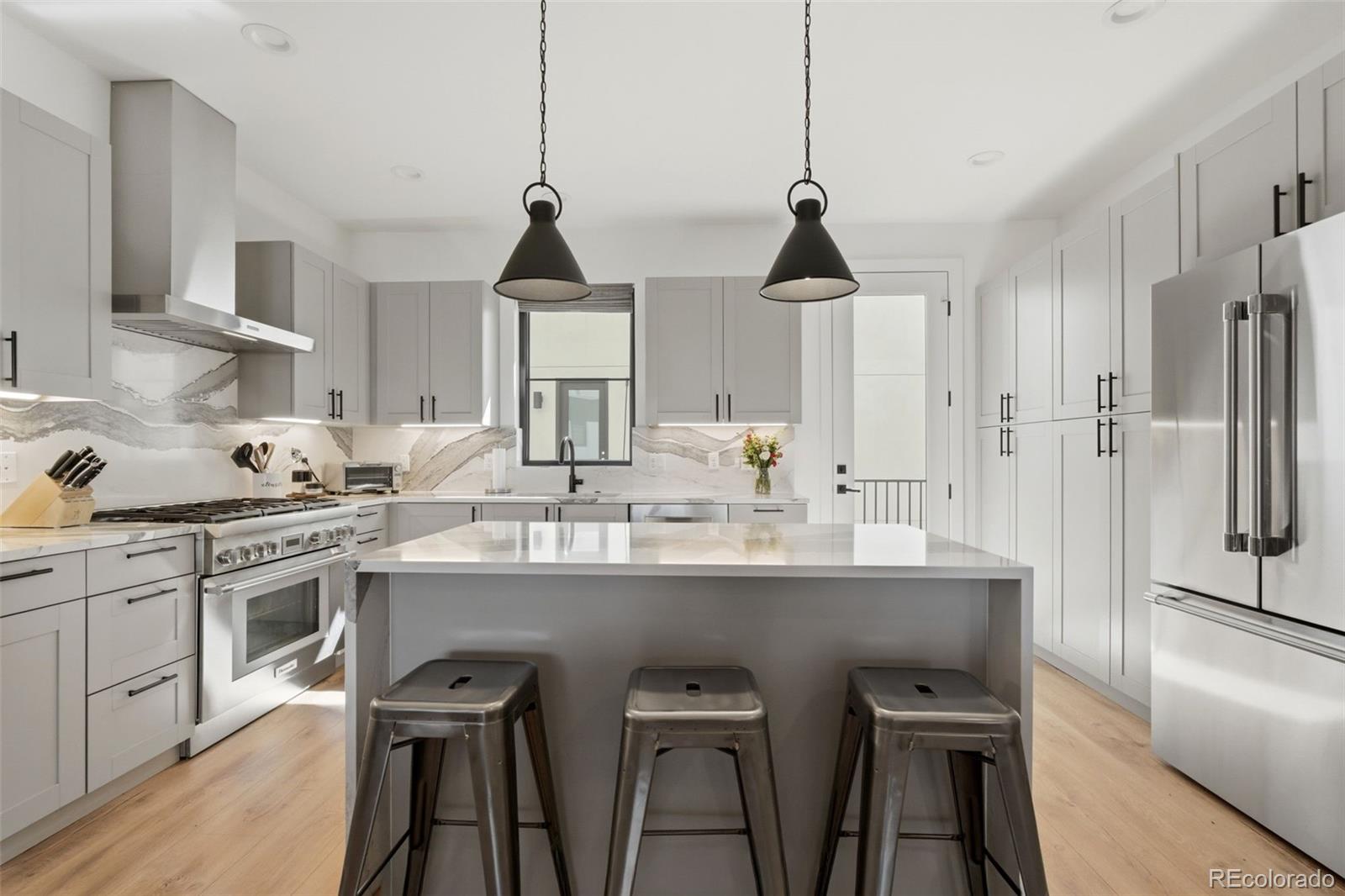 MLS Image #11 for 4254 e 8th place,denver, Colorado