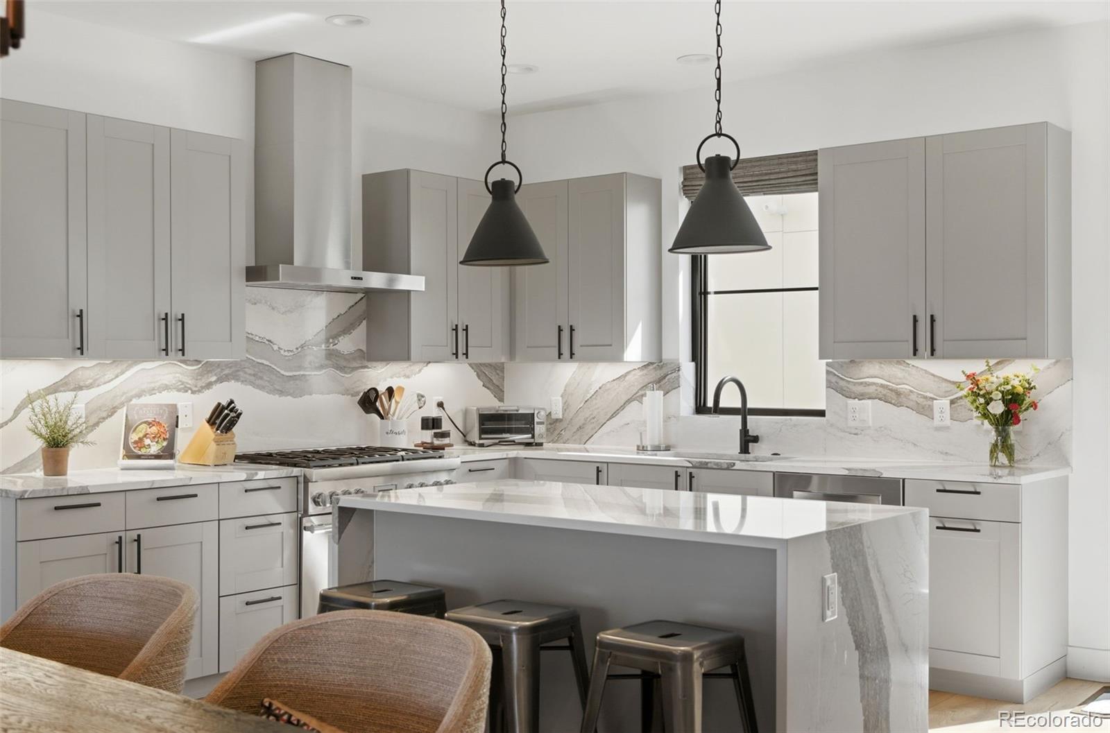 MLS Image #12 for 4254 e 8th place,denver, Colorado