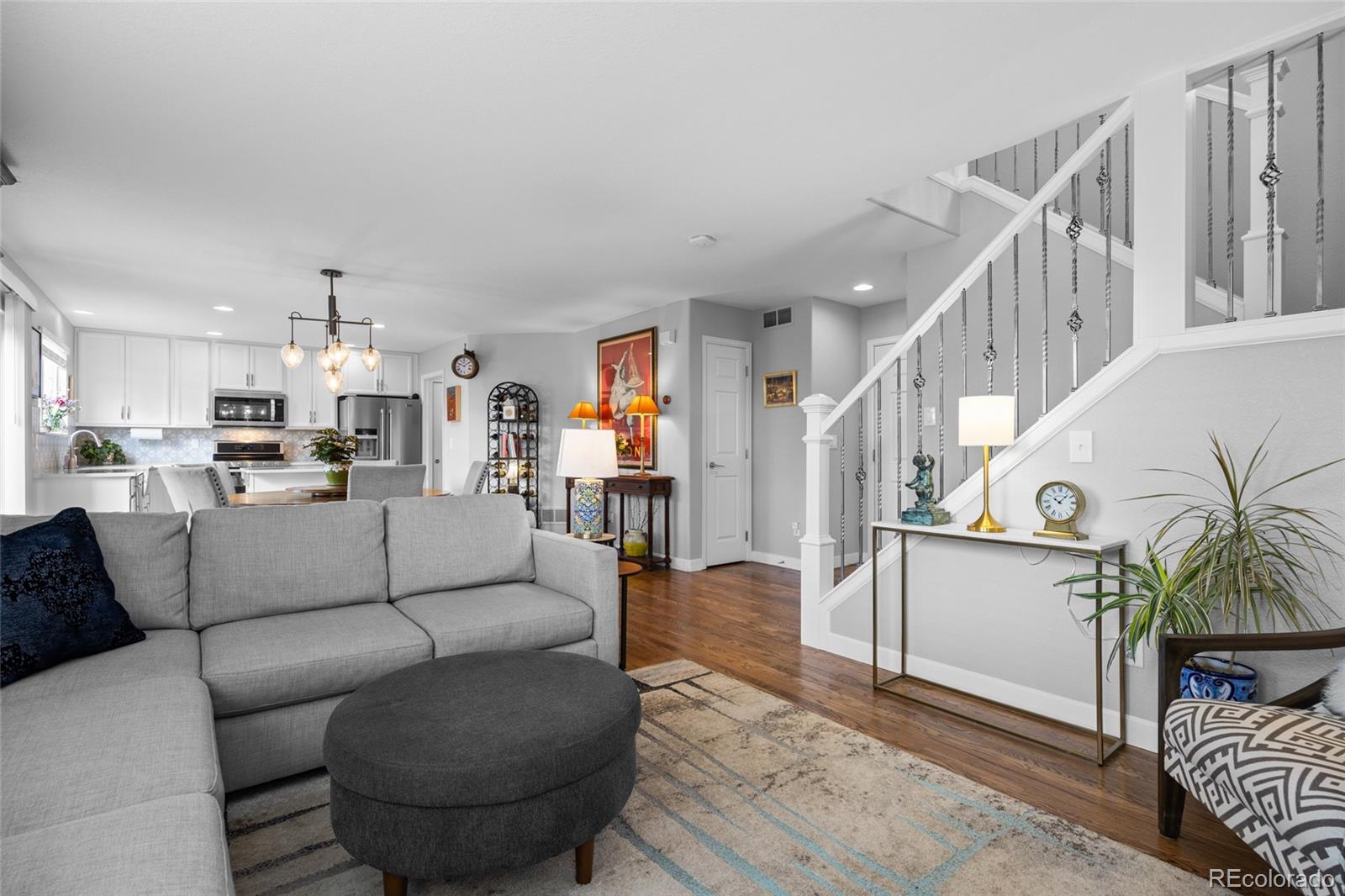 MLS Image #10 for 16348 e phillips lane,englewood, Colorado