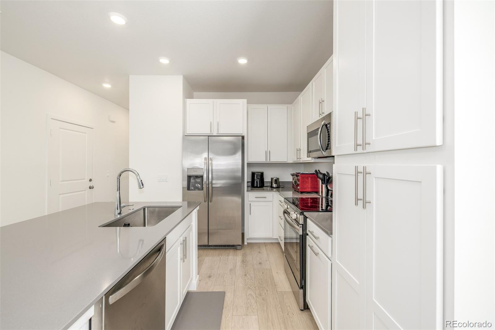 MLS Image #19 for 5125 n quemoy street,aurora, Colorado