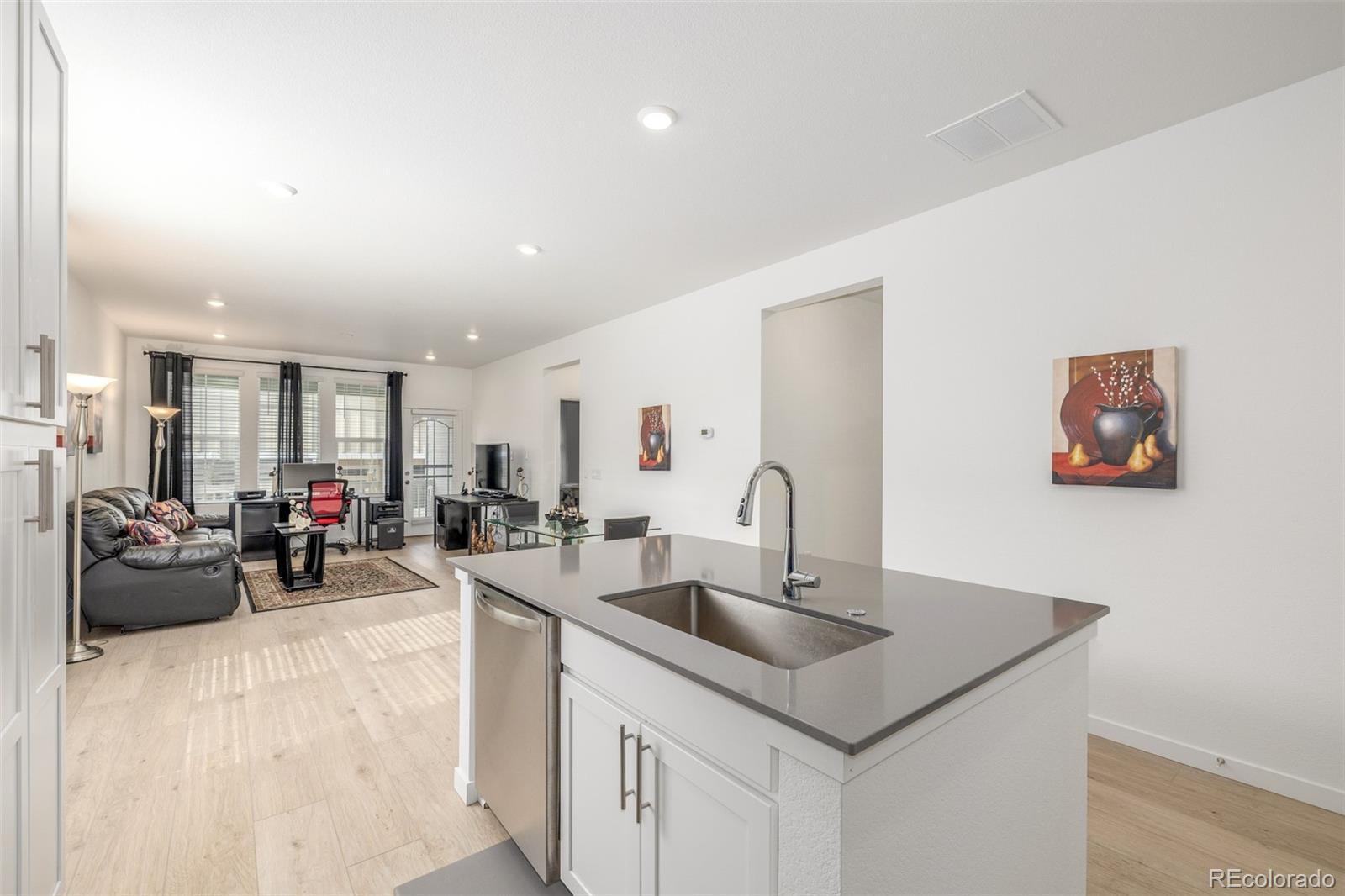 MLS Image #21 for 5125 n quemoy street,aurora, Colorado