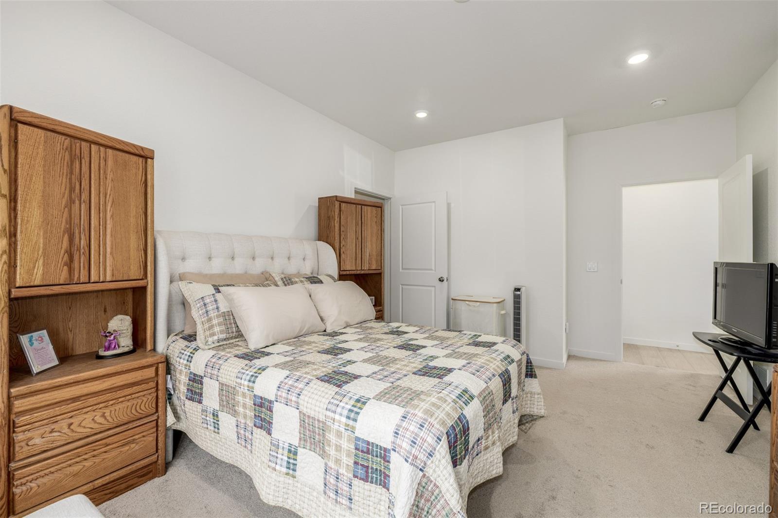 MLS Image #25 for 5125 n quemoy street,aurora, Colorado